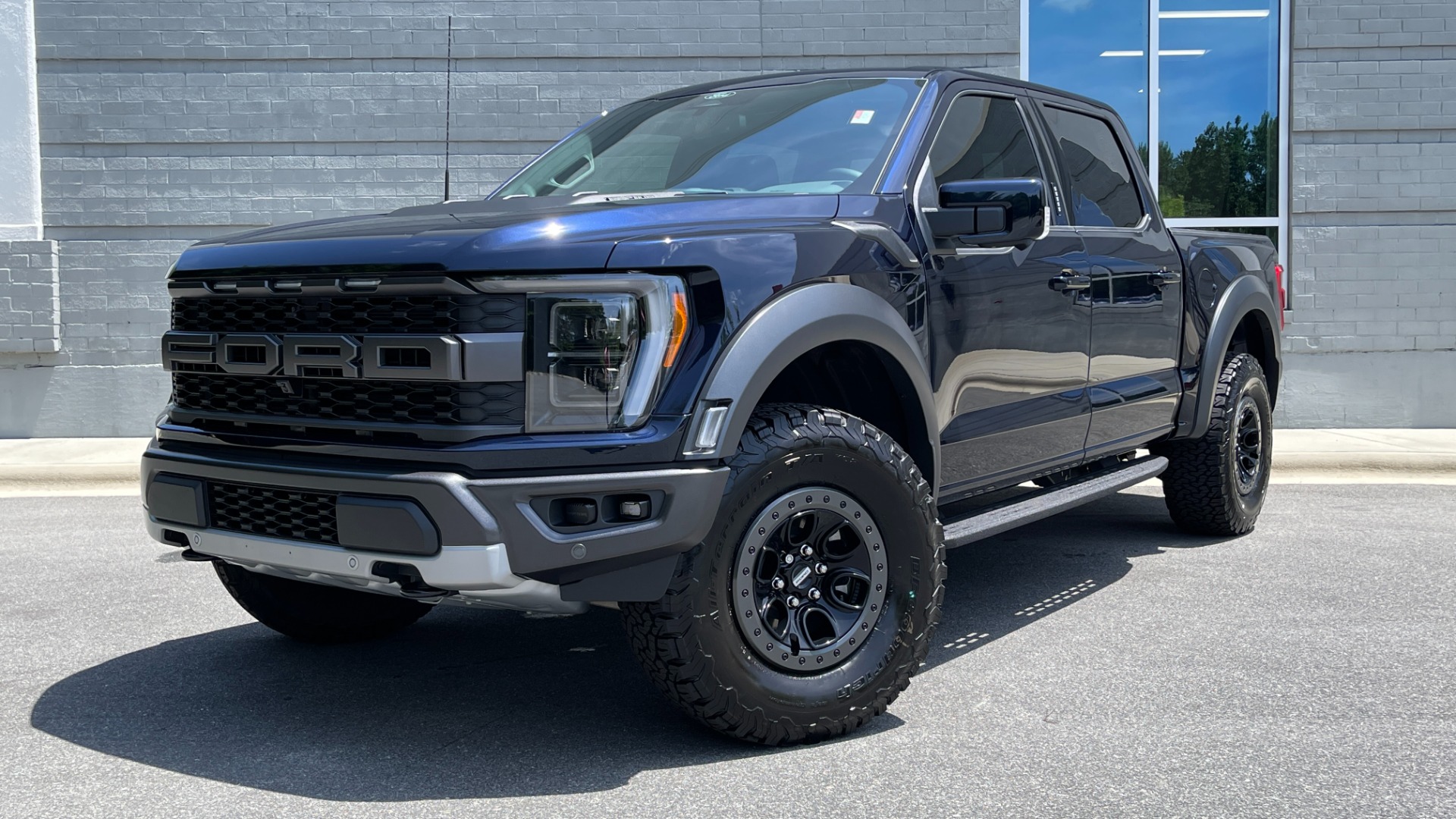 Used 2022 Ford F-150 Raptor for sale Sold at Formula Imports in Charlotte NC 28227 23