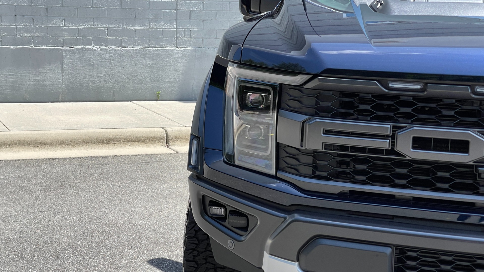 Used 2022 Ford F-150 Raptor for sale Sold at Formula Imports in Charlotte NC 28227 28