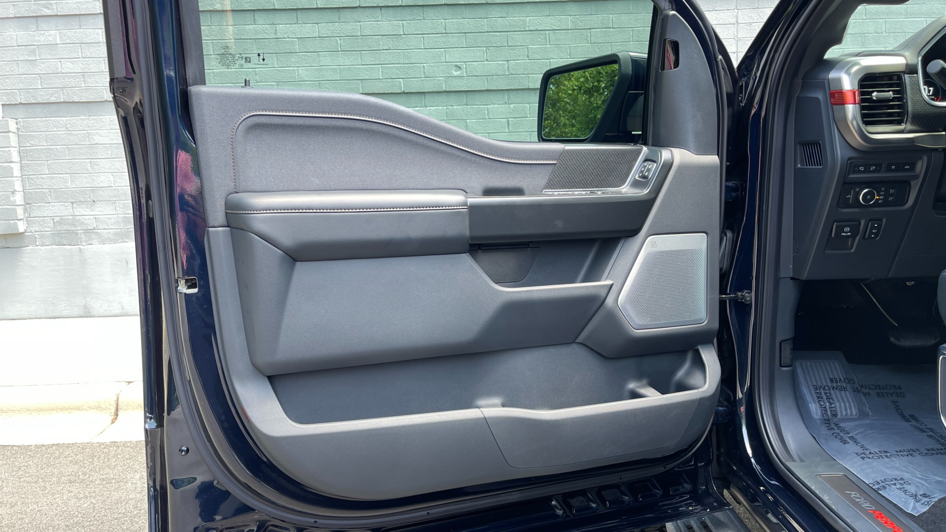 Used 2022 Ford F-150 Raptor for sale Sold at Formula Imports in Charlotte NC 28227 31