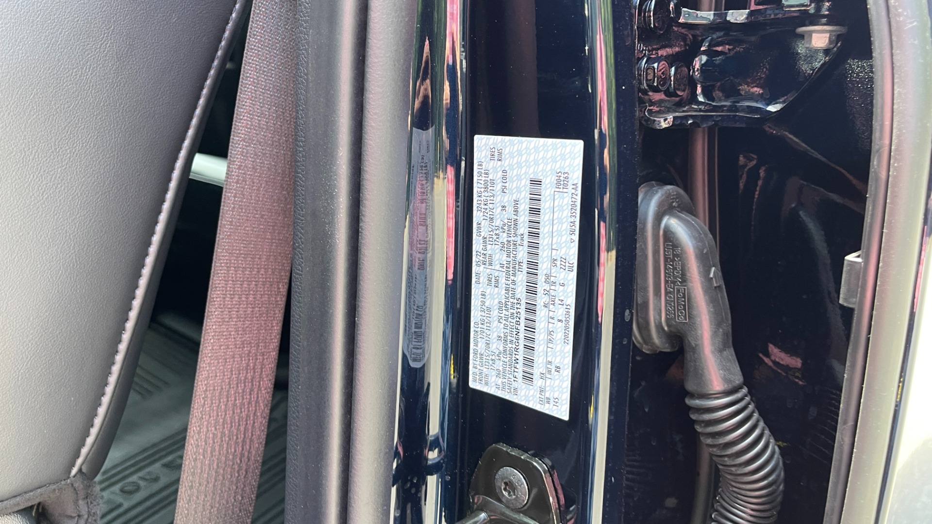Used 2022 Ford F-150 RAPTOR / FOX SHOCKS / CONSOLE SAFE / 802A PACK for sale $98,495 at Formula Imports in Charlotte NC 28227 36