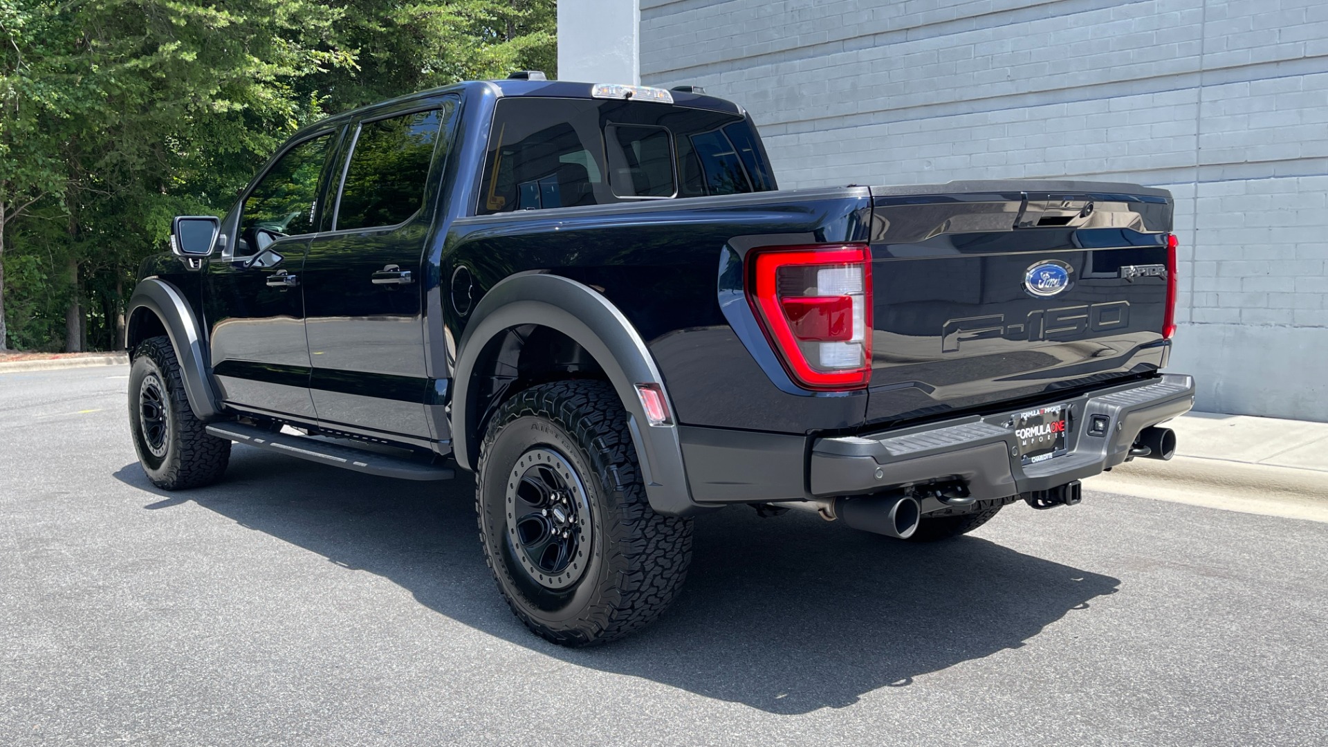 Used 2022 Ford F-150 RAPTOR / FOX SHOCKS / CONSOLE SAFE / 802A PACK for sale $98,495 at Formula Imports in Charlotte NC 28227 5