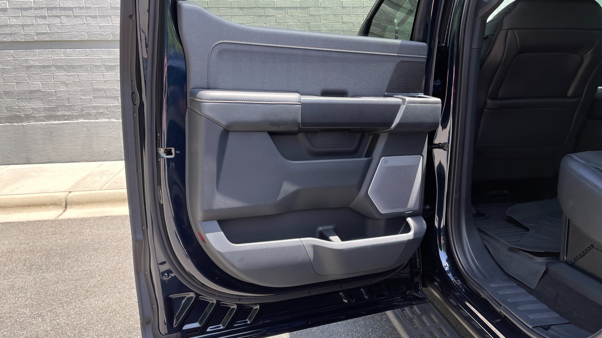 Used 2022 Ford F-150 RAPTOR / FOX SHOCKS / CONSOLE SAFE / 802A PACK for sale $98,495 at Formula Imports in Charlotte NC 28227 53