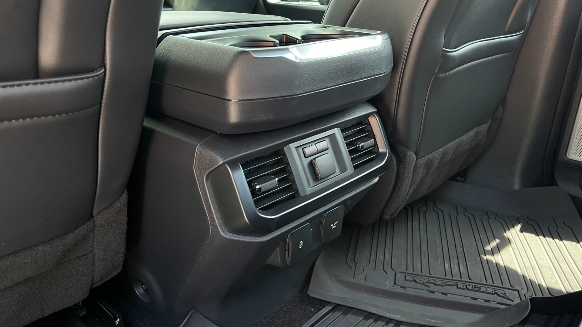 Used 2022 Ford F-150 Raptor for sale Sold at Formula Imports in Charlotte NC 28227 55