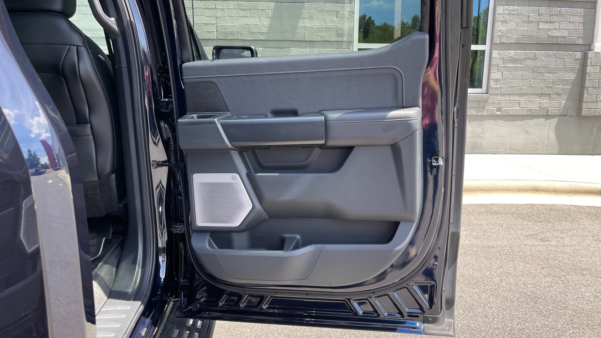 Used 2022 Ford F-150 RAPTOR / FOX SHOCKS / CONSOLE SAFE / 802A PACK for sale $98,495 at Formula Imports in Charlotte NC 28227 58