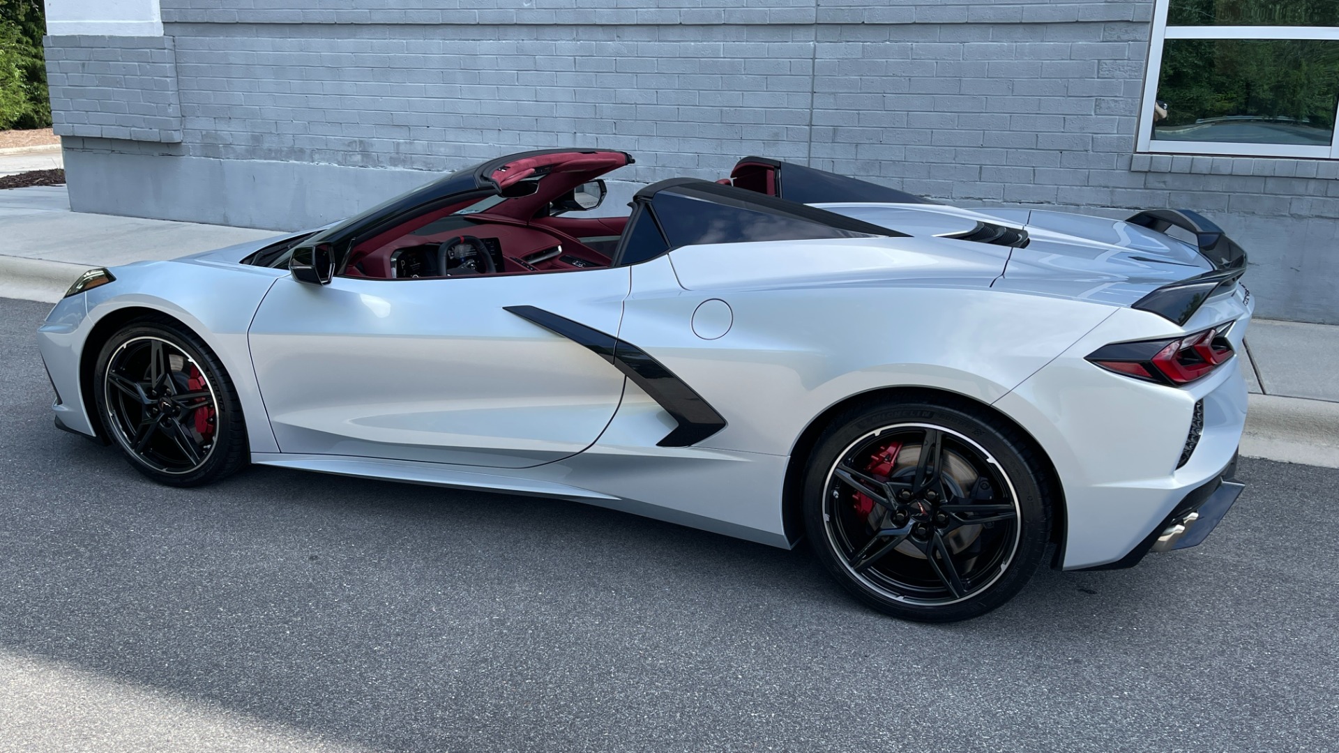 Used 2021 Chevrolet Corvette 3LT CONVERTIBLE MORELLO / Z51 / FRONT LIFT for sale $100,900 at Formula Imports in Charlotte NC 28227 4