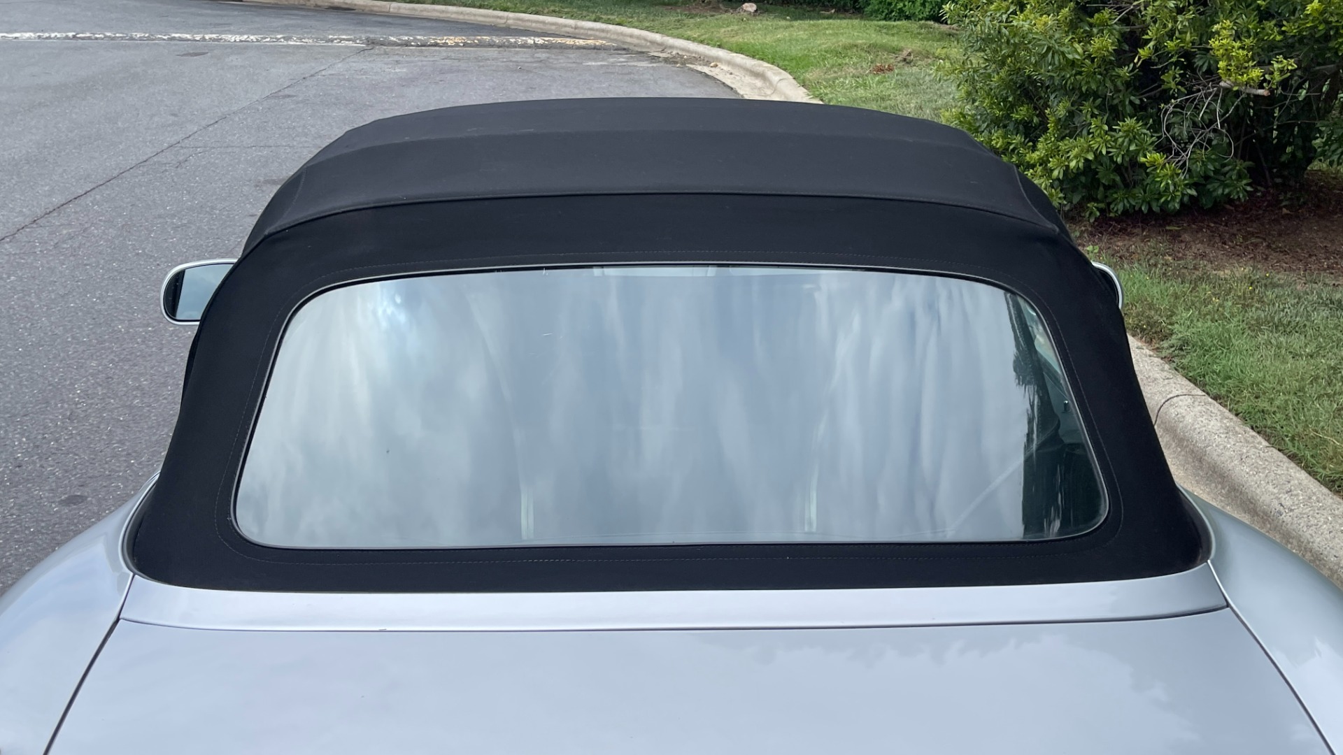 Used 2000 BMW Z3 2.5L / CONVERTIBLE / PWR TOP / AUTOMATIC / HEATED SEATS / LEATHER for sale $12,995 at Formula Imports in Charlotte NC 28227 40