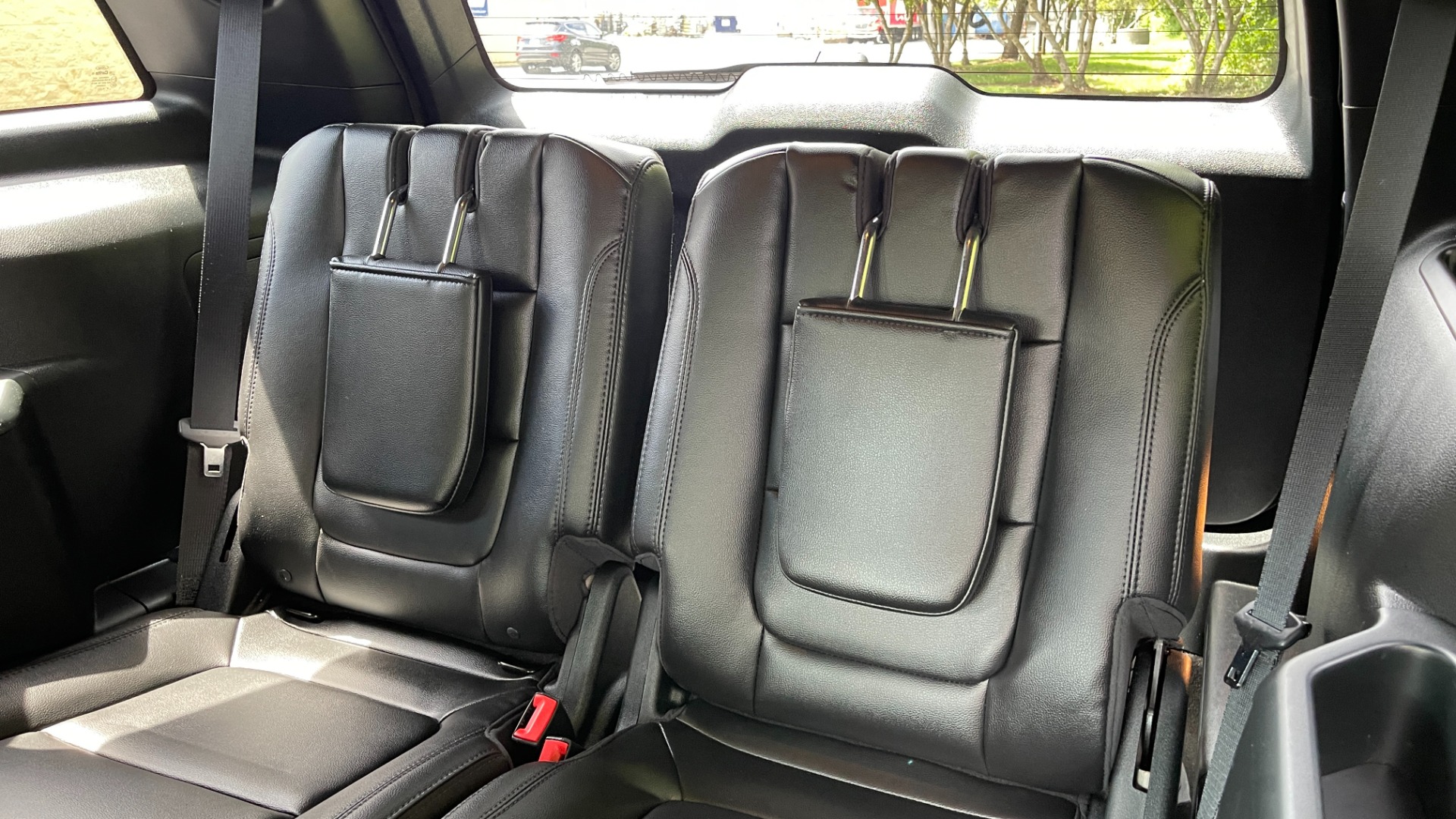 Used 2018 Ford Explorer XLT / REMOTE START / LEATHER / 3RD ROW / 20IN WHEELS for sale $31,495 at Formula Imports in Charlotte NC 28227 24