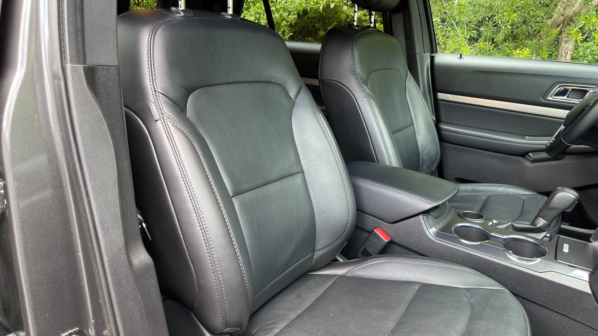 Used 2018 Ford Explorer XLT / REMOTE START / LEATHER / 3RD ROW / 20IN WHEELS for sale $31,495 at Formula Imports in Charlotte NC 28227 35