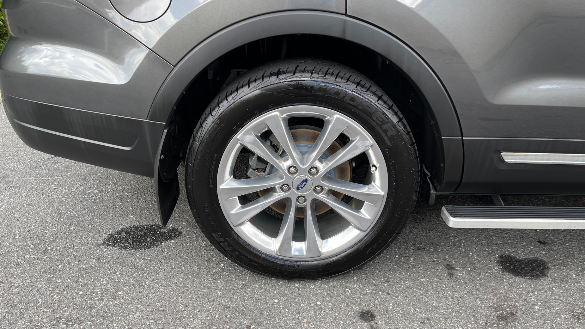Used 2018 Ford Explorer XLT / REMOTE START / LEATHER / 3RD ROW / 20IN WHEELS for sale $31,495 at Formula Imports in Charlotte NC 28227 52