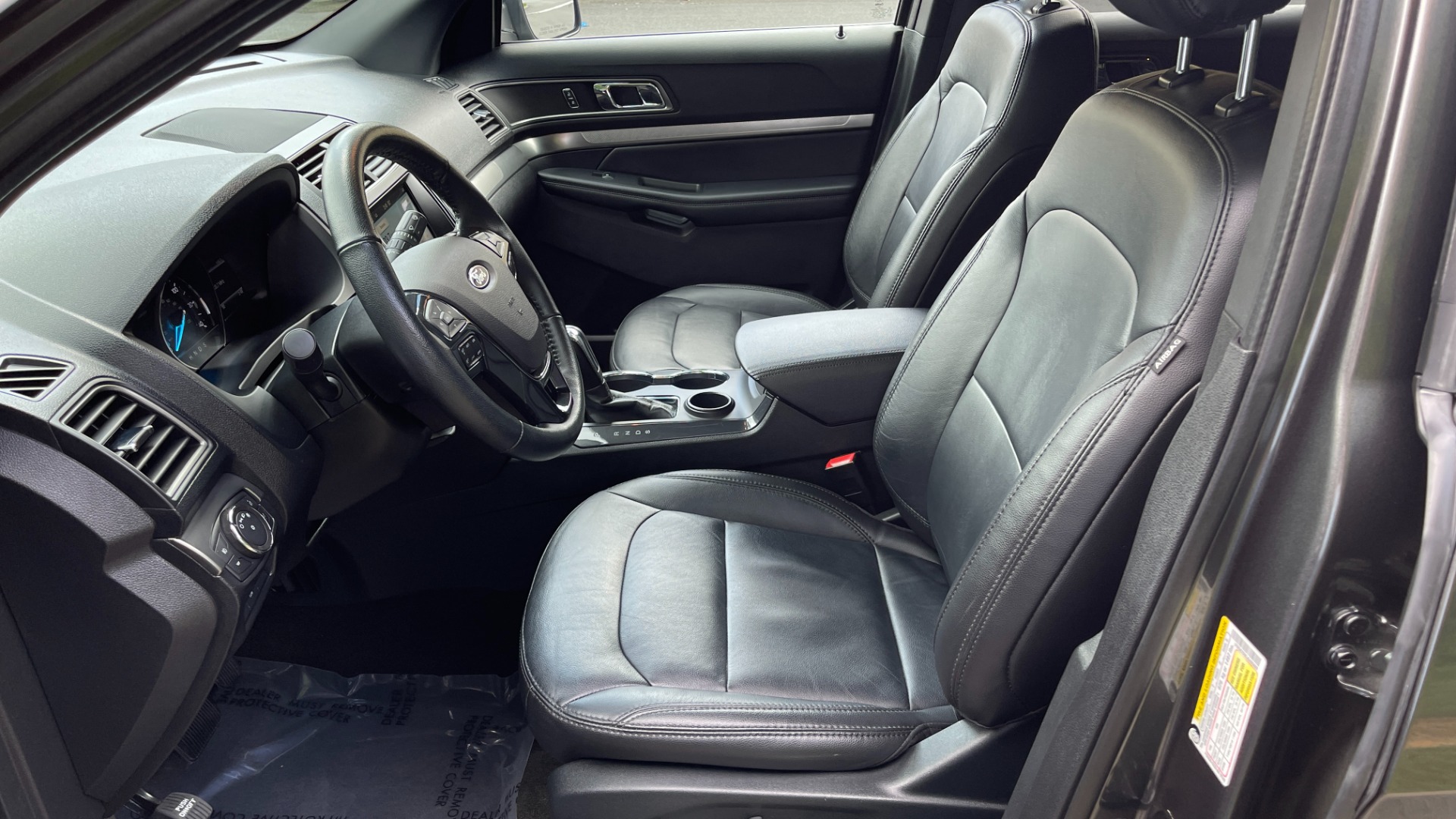 Used 2018 Ford Explorer XLT / REMOTE START / LEATHER / 3RD ROW / 20IN WHEELS for sale $31,495 at Formula Imports in Charlotte NC 28227 9