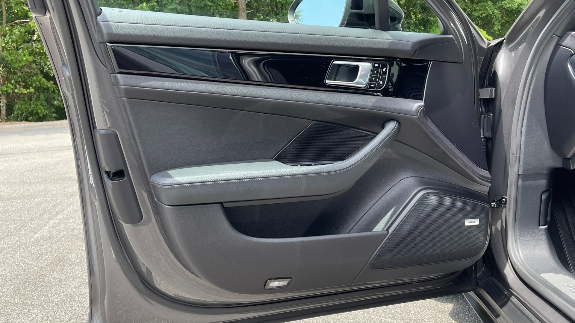 Used 2018 Porsche Panamera 4S / SPORT TURISMO / PREMIUM / SKI BOX / 21IN SPORT DESIGN WHEELS for sale $96,500 at Formula Imports in Charlotte NC 28227 48