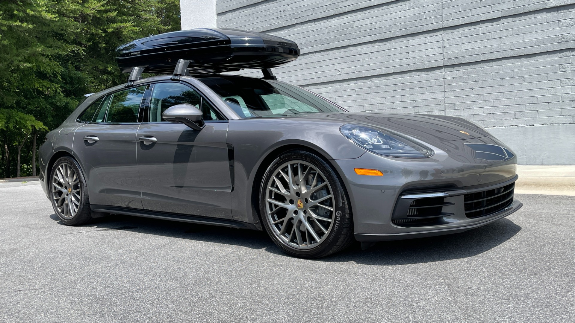 Used 2018 Porsche Panamera 4S / SPORT TURISMO / PREMIUM / SKI BOX / 21IN SPORT DESIGN WHEELS for sale $96,500 at Formula Imports in Charlotte NC 28227 6