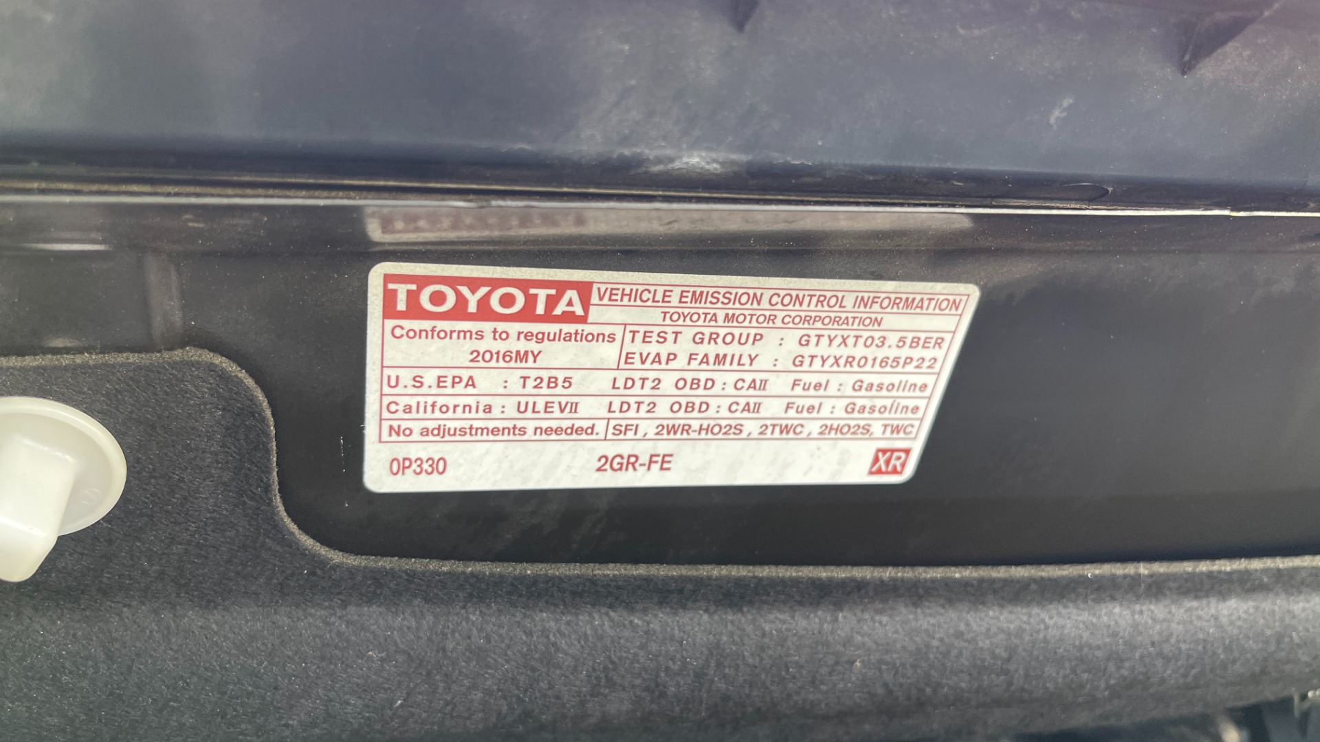 Used 2016 Toyota Sienna XLE / NAVIGATION PACK / REAVIEW / PARKING ASSIST / ENTUNE DISPLAY for sale Sold at Formula Imports in Charlotte NC 28227 30