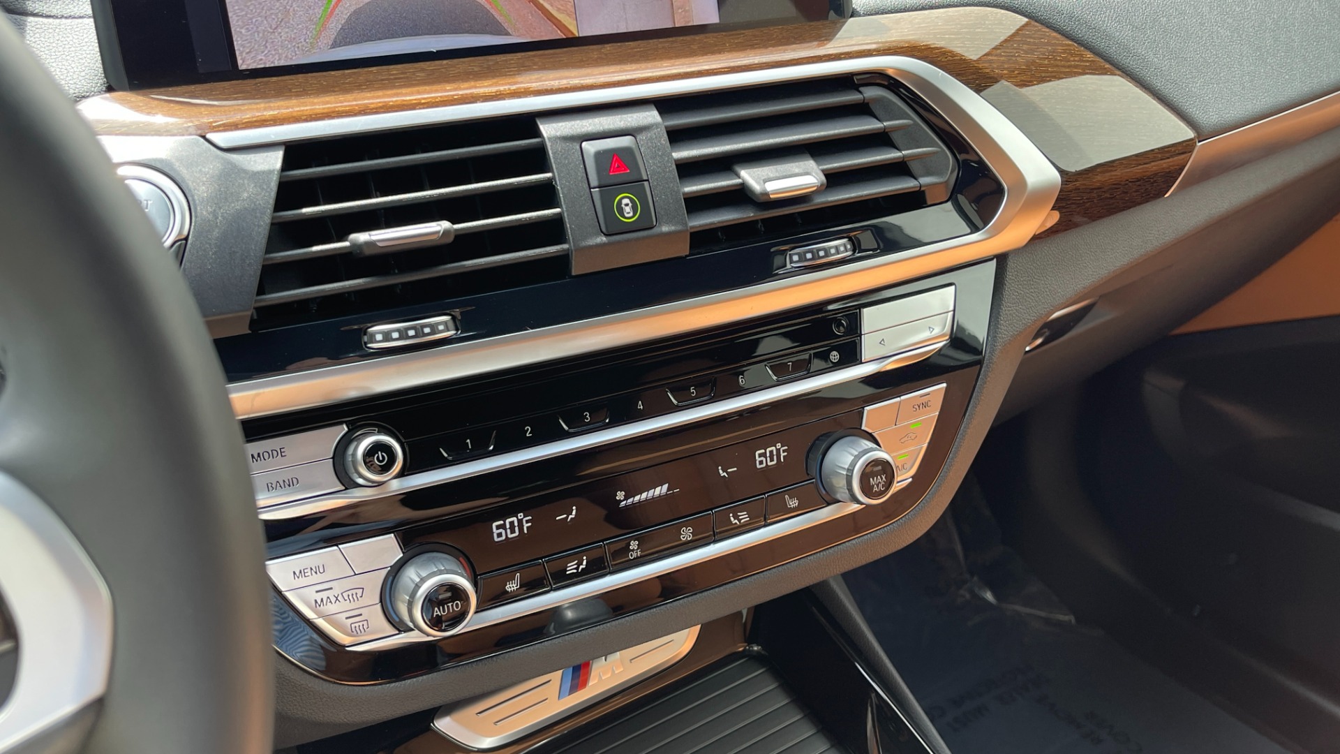 Used 2021 BMW X3 M40i / EXECUTIVE PACKAGE / SHADOWLINE TRIM / HEADS UP DISPLAY / AMBIENT LIG for sale Sold at Formula Imports in Charlotte NC 28227 29