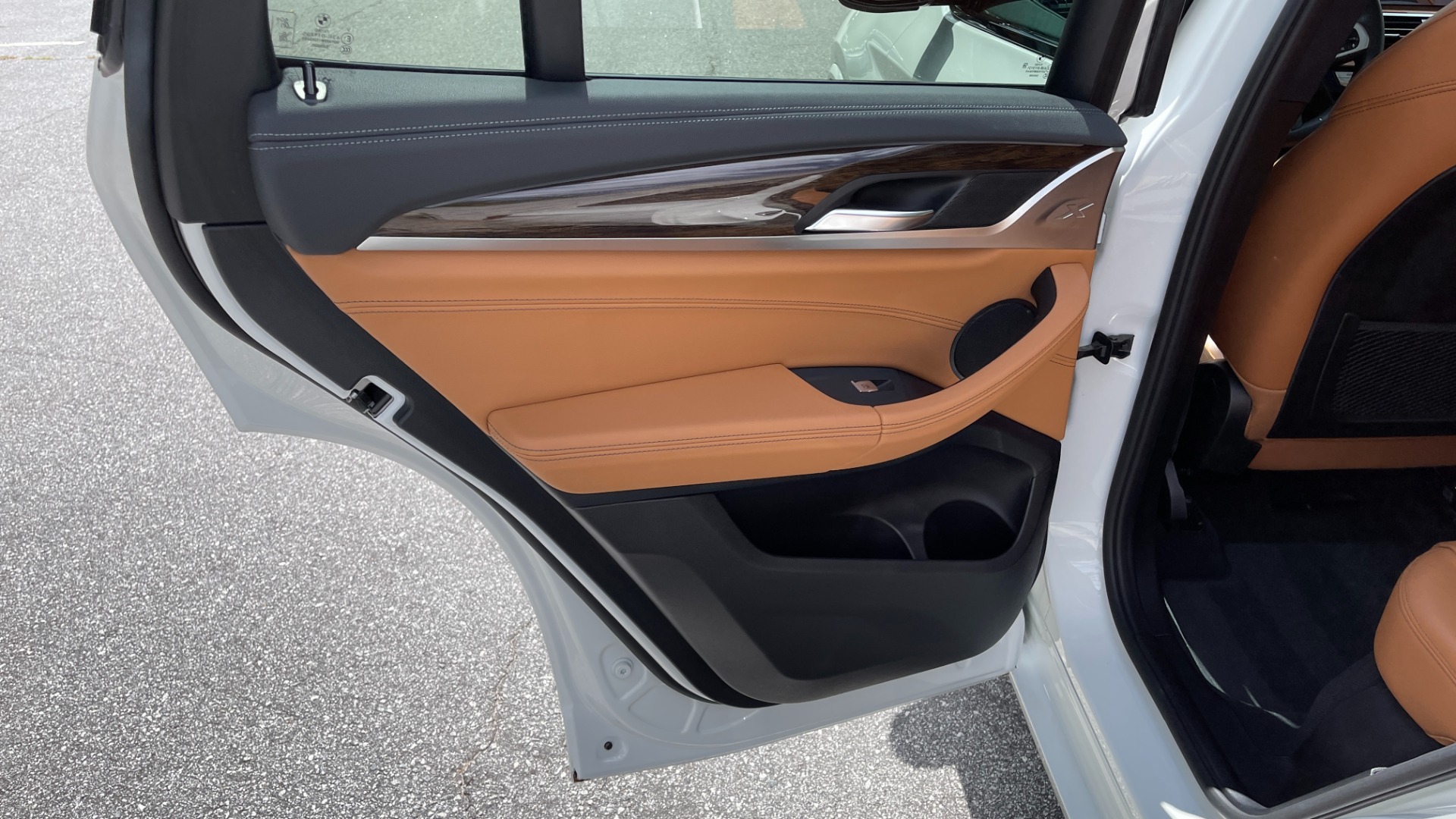 Used 2021 BMW X3 M40i / EXECUTIVE PACKAGE / SHADOWLINE TRIM / HEADS UP DISPLAY / AMBIENT LIG for sale Sold at Formula Imports in Charlotte NC 28227 32
