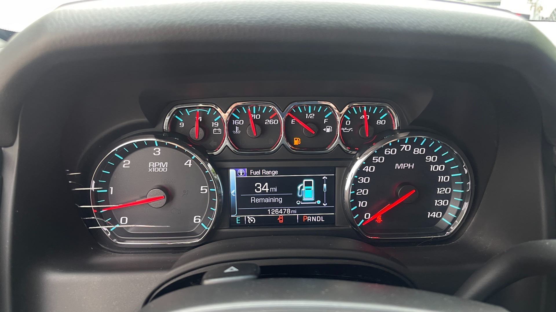 Used 2019 Chevrolet Suburban LT / LEATHER / 4WD / 8IN TOUCH SCREEN / NAVIGATION for sale $36,995 at Formula Imports in Charlotte NC 28227 27