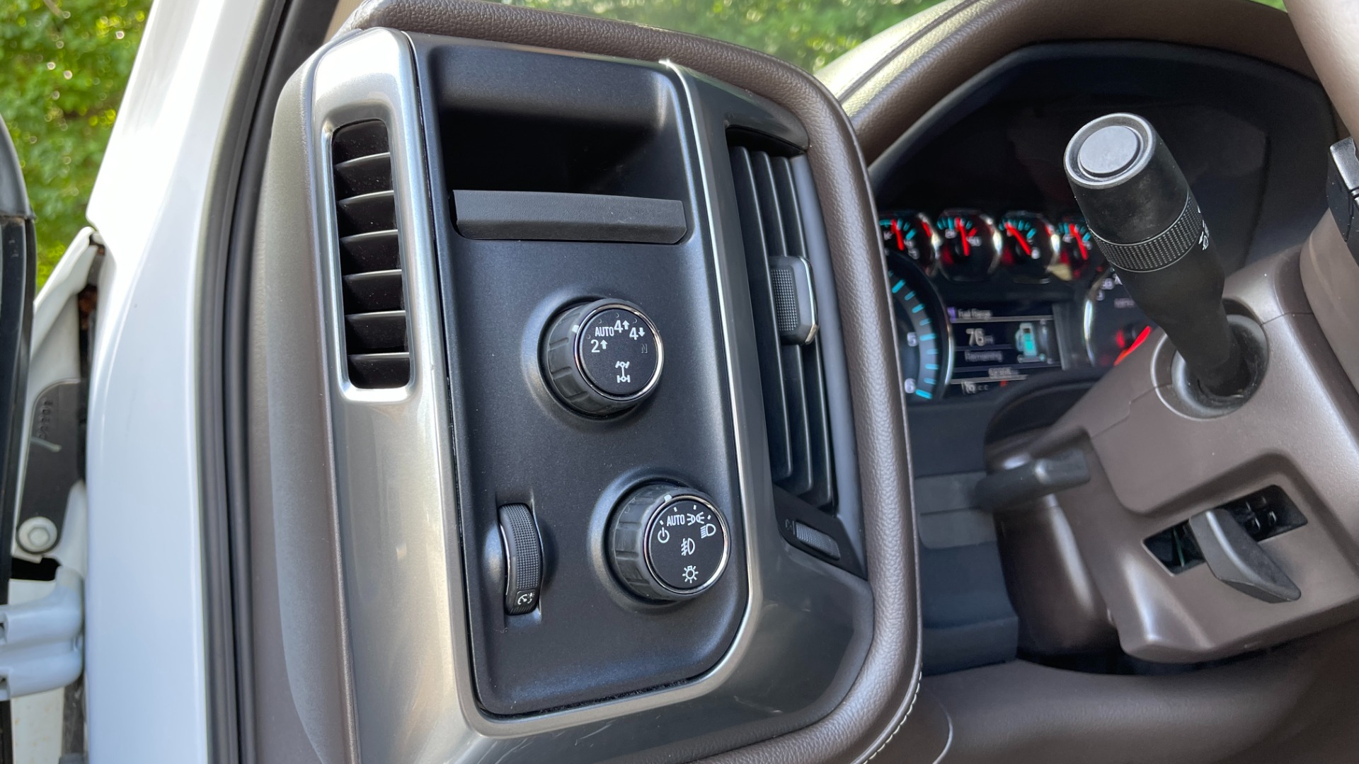 Used 2017 Chevrolet Silverado 1500 LTZ for sale Sold at Formula Imports in Charlotte NC 28227 31