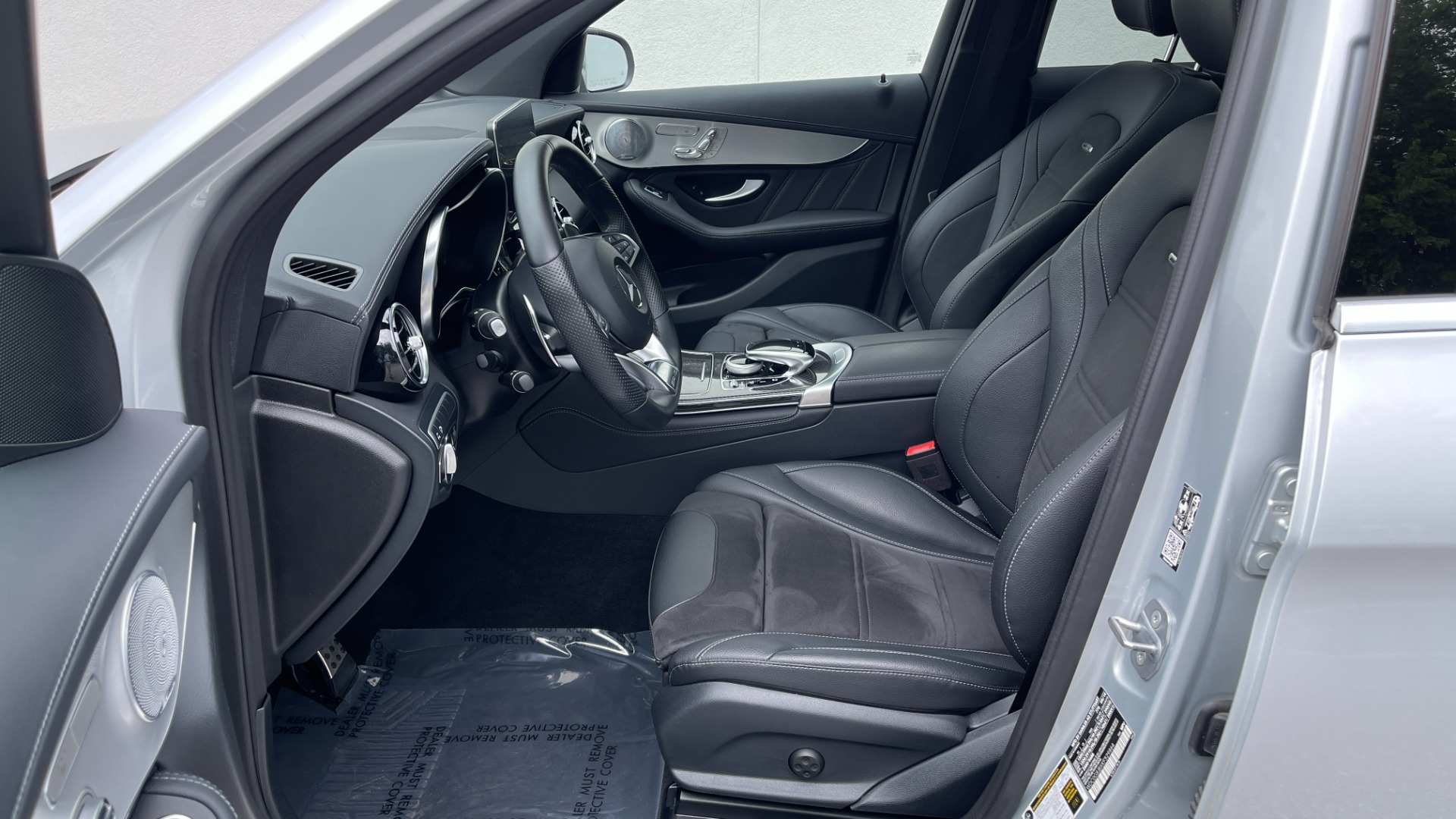 Used 2019 Mercedes-Benz GLC AMG GLC 63 / 4MATIC+ / PANORAMIC ROOF / CARBON FIBER / LIGHT PACKAGE / PERF for sale Sold at Formula Imports in Charlotte NC 28227 8