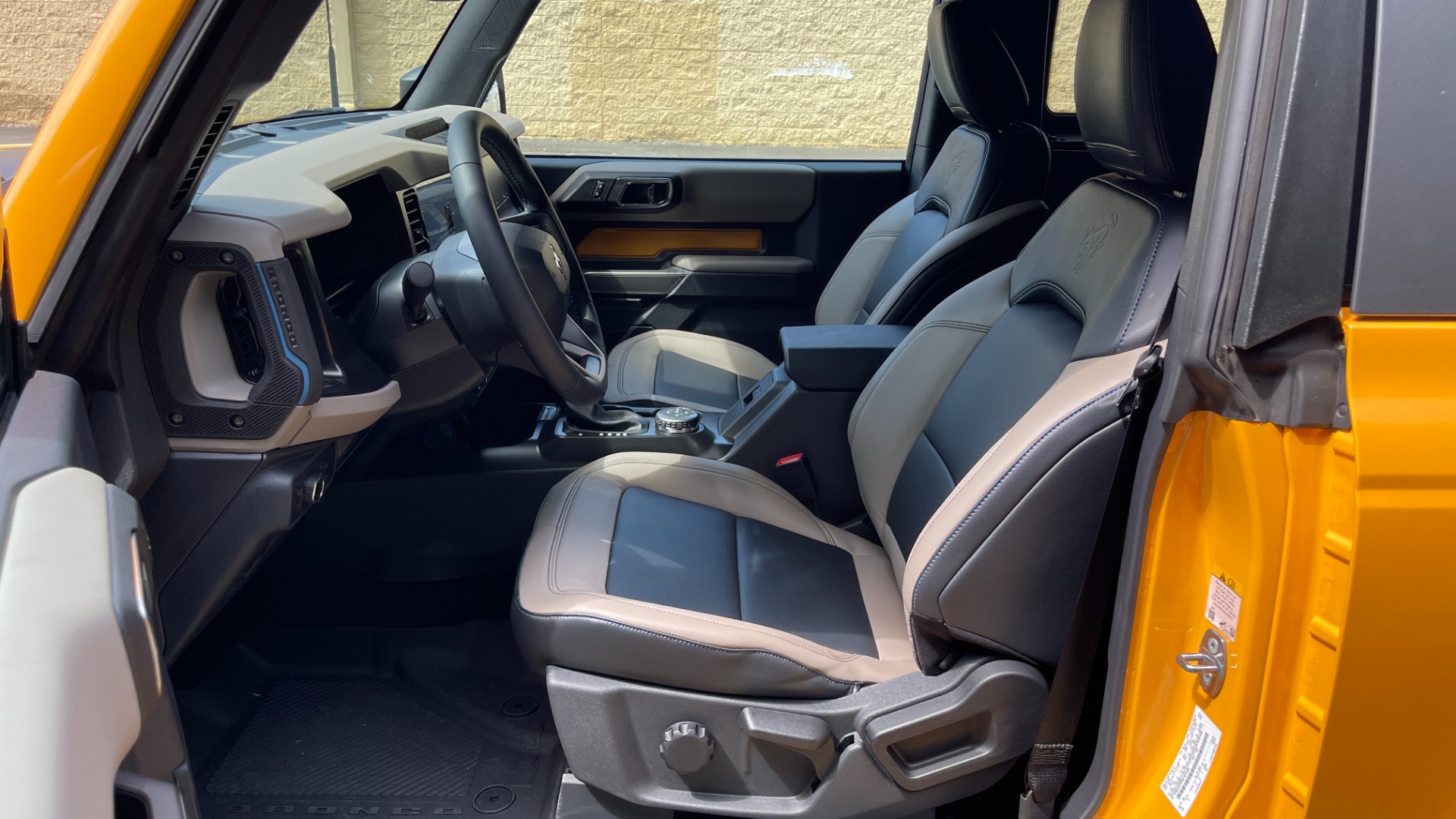 Used 2022 Ford Bronco ADVANCED WILDTRAK / CYBER ORANGE PAINT / HARD TOP / ADAPTIVE CRUISE for sale Sold at Formula Imports in Charlotte NC 28227 11