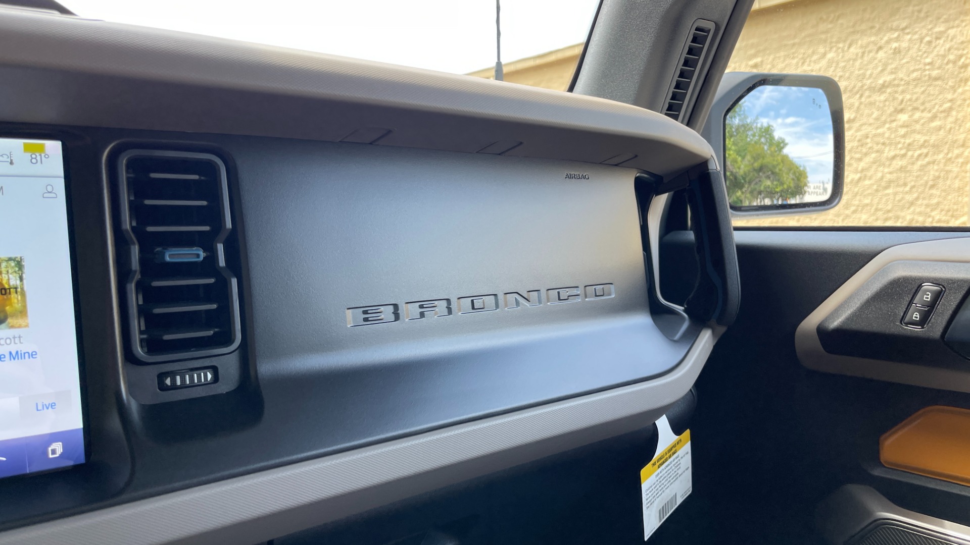 Used 2022 Ford Bronco ADVANCED WILDTRAK / CYBER ORANGE PAINT / HARD TOP / ADAPTIVE CRUISE for sale Sold at Formula Imports in Charlotte NC 28227 36