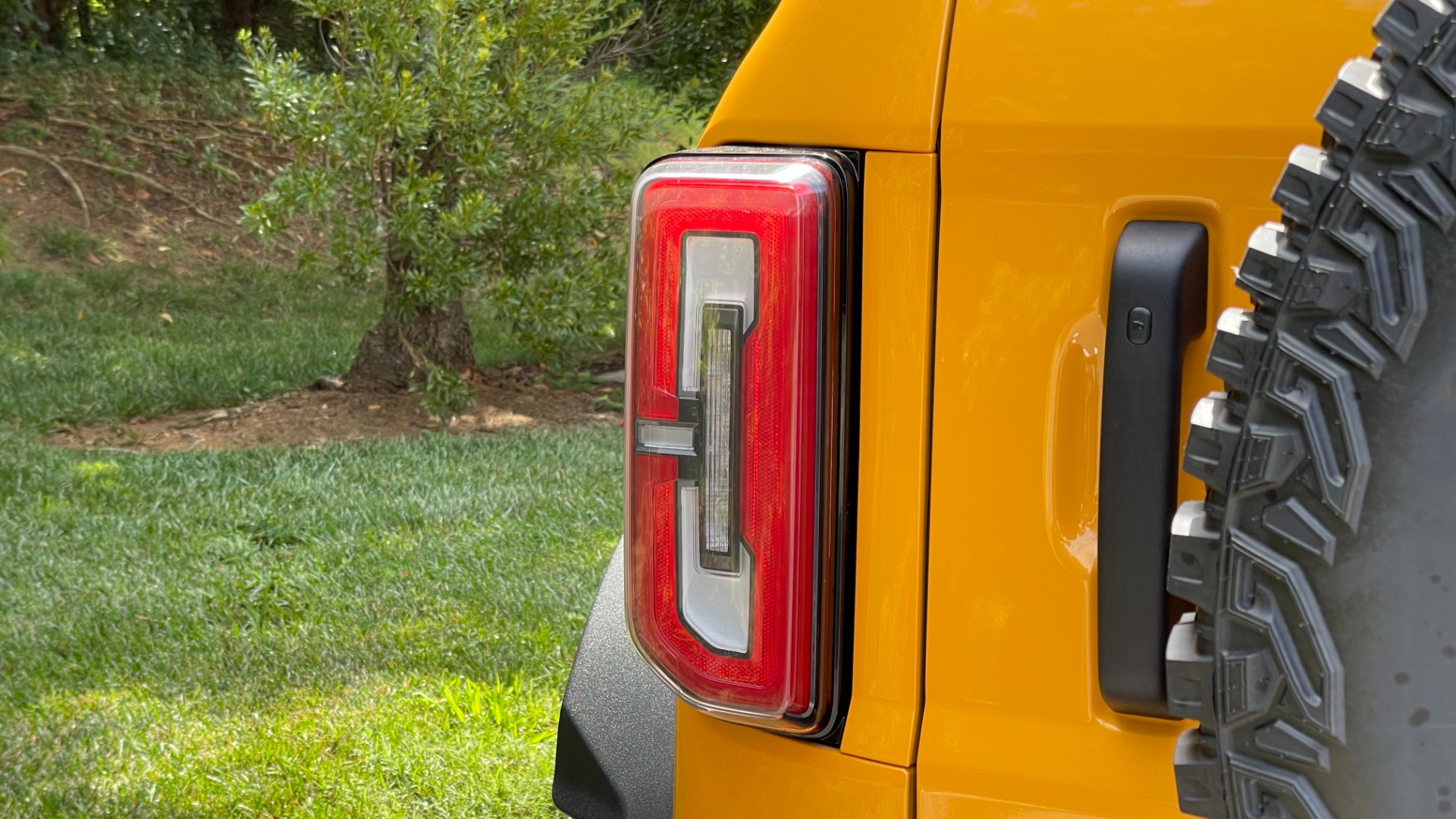 Used 2022 Ford Bronco ADVANCED WILDTRAK / CYBER ORANGE PAINT / HARD TOP / ADAPTIVE CRUISE for sale $71,999 at Formula Imports in Charlotte NC 28227 53