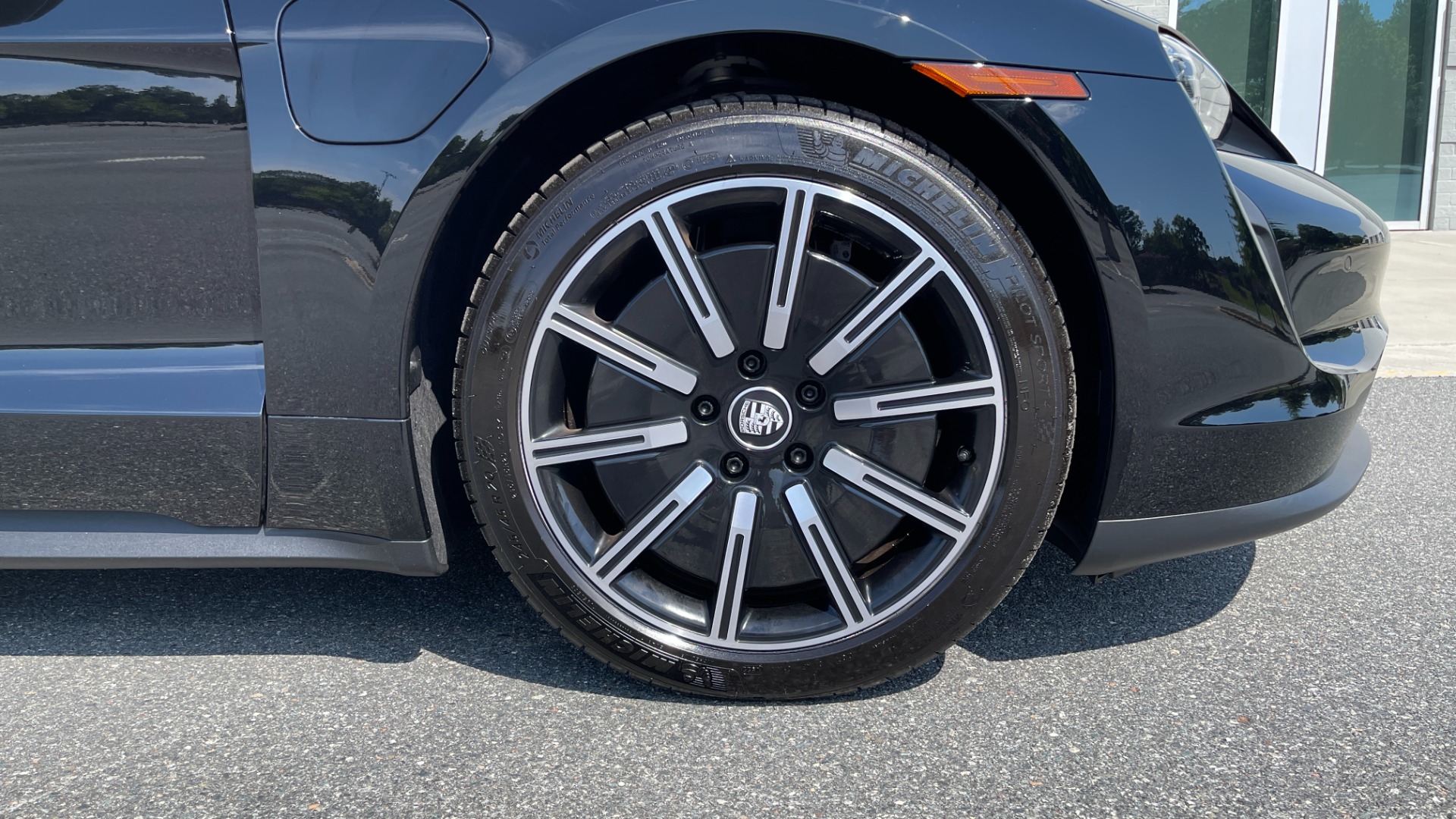 Used 2022 Porsche Taycan RWD / SPORT AERO WHEELS / PERF PLUS BATTERY / PREMIUM / DYNAMIC LIGHTS for sale Sold at Formula Imports in Charlotte NC 28227 48