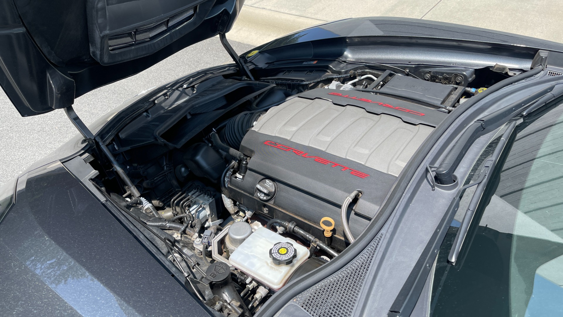 Used 2017 Chevrolet Corvette 1LT / 8SPD AUTO / 6.2L V8 / REMOTE START / PADDLE SHIFTERS for sale $52,995 at Formula Imports in Charlotte NC 28227 26