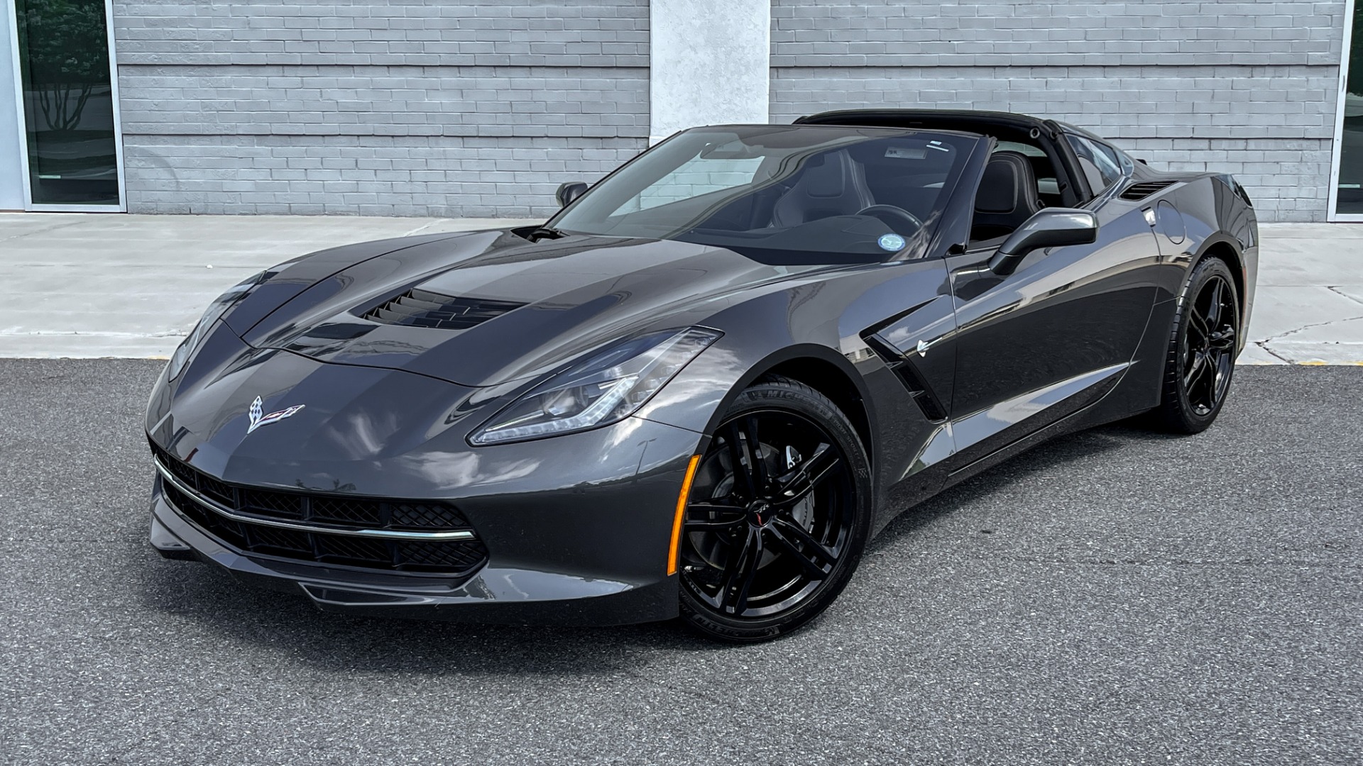 Used 2017 Chevrolet Corvette 1LT / 8SPD AUTO / 6.2L V8 / REMOTE START / PADDLE SHIFTERS for sale $52,995 at Formula Imports in Charlotte NC 28227 56