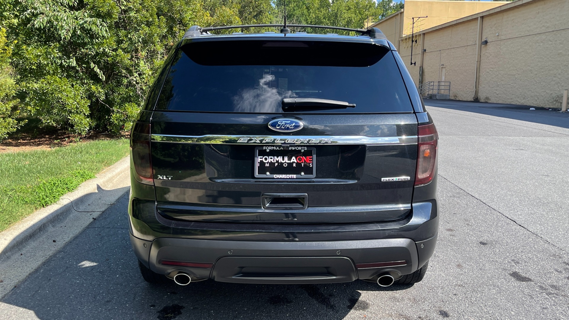 Used 2013 Ford Explorer XLT / LEATHER / COMFORT PACKAGE / 3.5 V6 / REAR VIEW CAMERA / DRIVER CONNEC for sale Sold at Formula Imports in Charlotte NC 28227 9