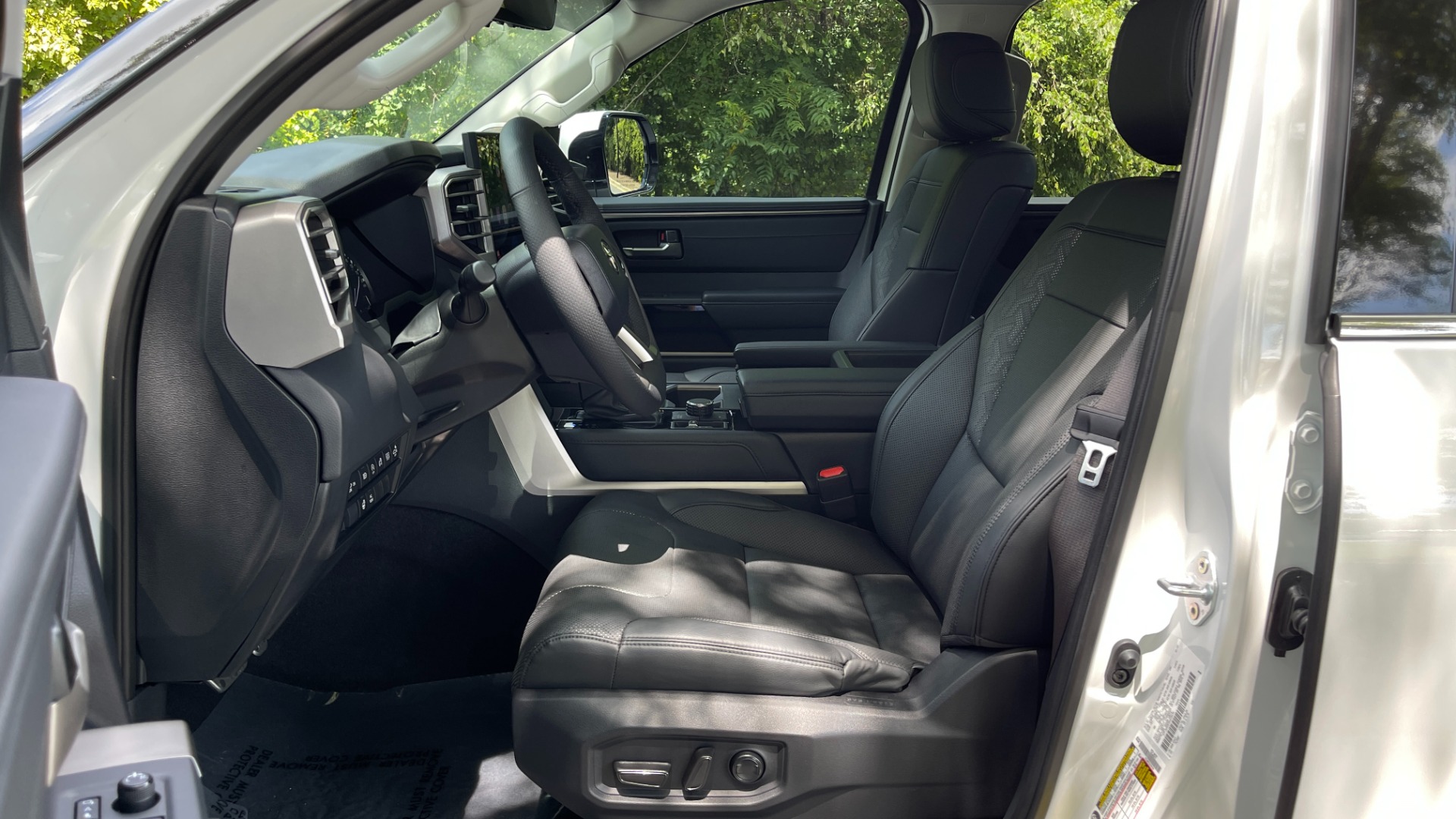 Used 2022 Toyota Tundra 4WD LIMITED / CONSOLE SAFE / BLACK BADGES / TRD OFFROAD / PANORAMIC for sale Sold at Formula Imports in Charlotte NC 28227 13