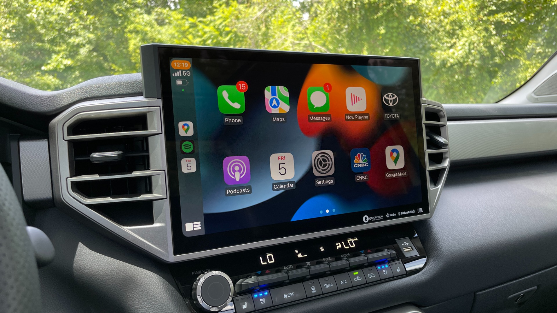 Used 2022 Toyota Tundra 4WD LIMITED / CONSOLE SAFE / BLACK BADGES / TRD OFFROAD / PANORAMIC for sale $72,985 at Formula Imports in Charlotte NC 28227 16