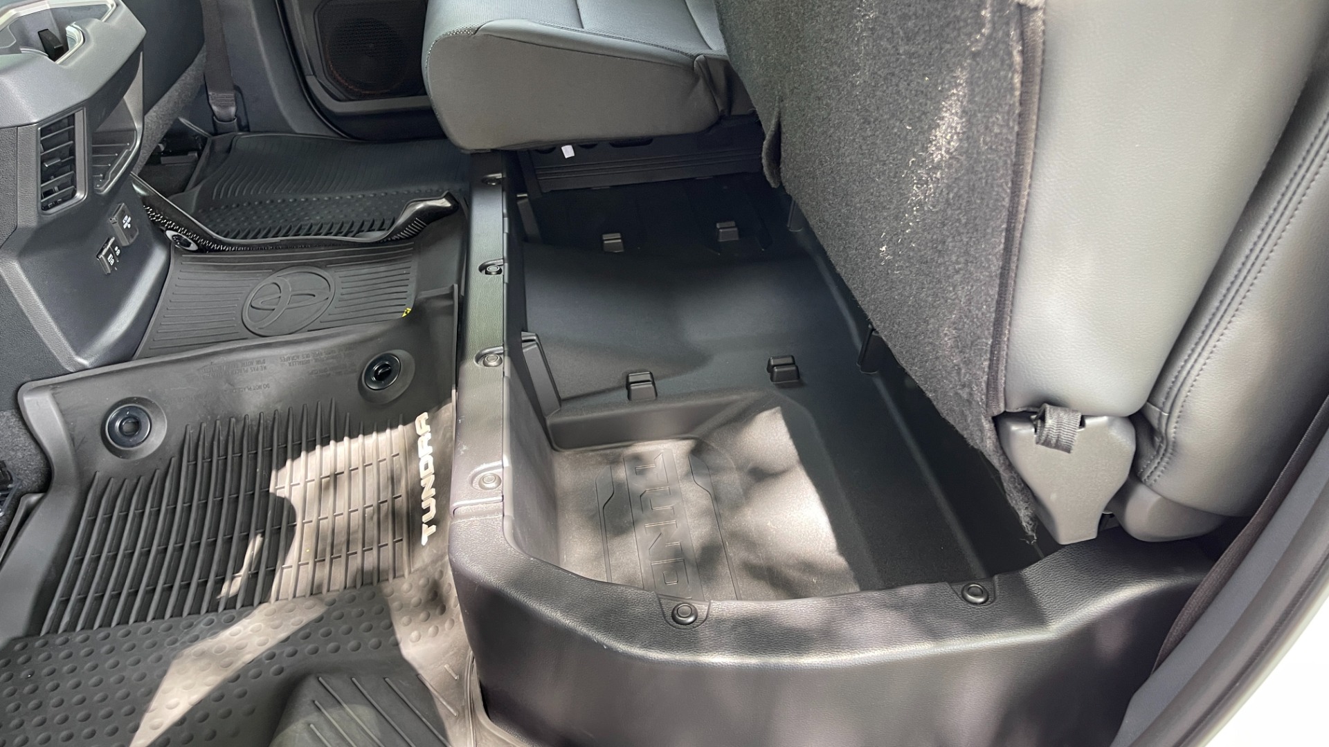 Used 2022 Toyota Tundra 4WD LIMITED / CONSOLE SAFE / BLACK BADGES / TRD OFFROAD / PANORAMIC for sale Sold at Formula Imports in Charlotte NC 28227 37
