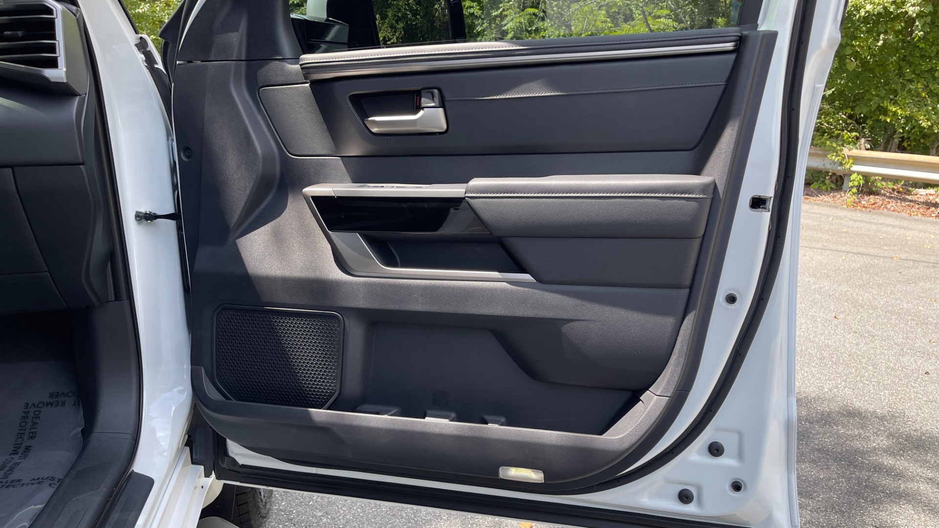 Used 2022 Toyota Tundra 4WD LIMITED / CONSOLE SAFE / BLACK BADGES / TRD OFFROAD / PANORAMIC for sale Sold at Formula Imports in Charlotte NC 28227 41