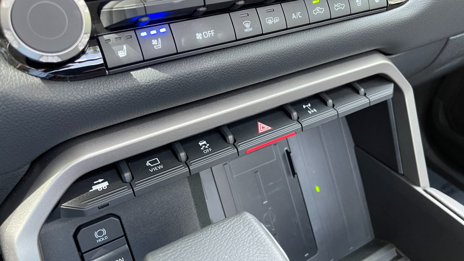Used 2022 Toyota Tundra 4WD LIMITED / CONSOLE SAFE / BLACK BADGES / TRD OFFROAD / PANORAMIC for sale Sold at Formula Imports in Charlotte NC 28227 51