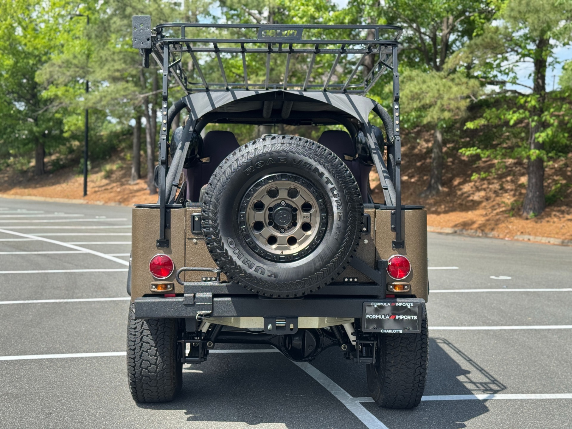 Used 1974 Toyota FJ40 LAND CRUISER FRAME OFF RESTORATION / PRO BUILT 4SPD / PRO BUILT SUSPENSION / NRG SEATS / for sale $43,000 at Formula Imports in Charlotte NC 28227 10