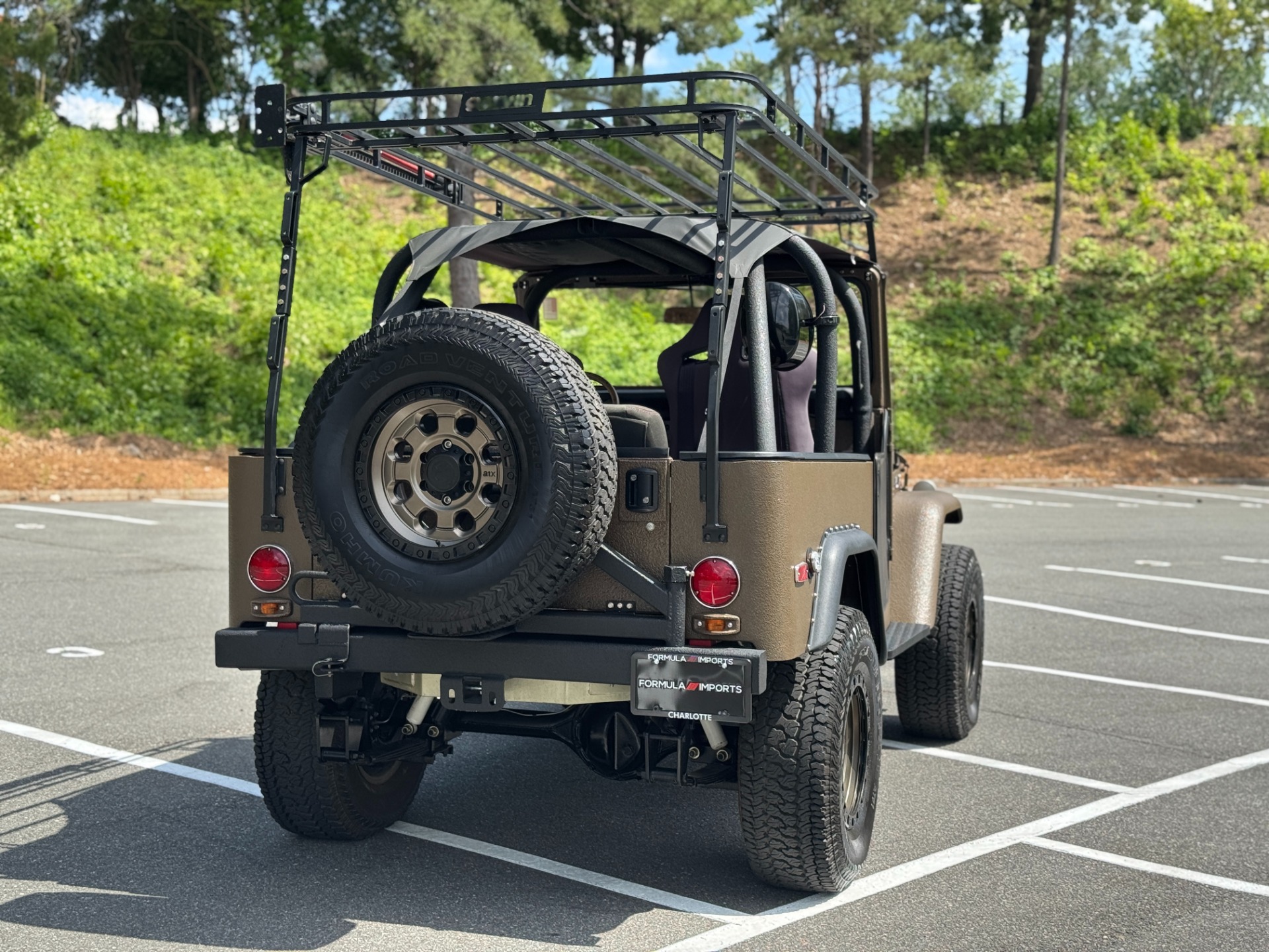 Used 1974 Toyota FJ40 LAND CRUISER FRAME OFF RESTORATION / PRO BUILT 4SPD / PRO BUILT SUSPENSION / NRG SEATS / for sale $43,000 at Formula Imports in Charlotte NC 28227 11