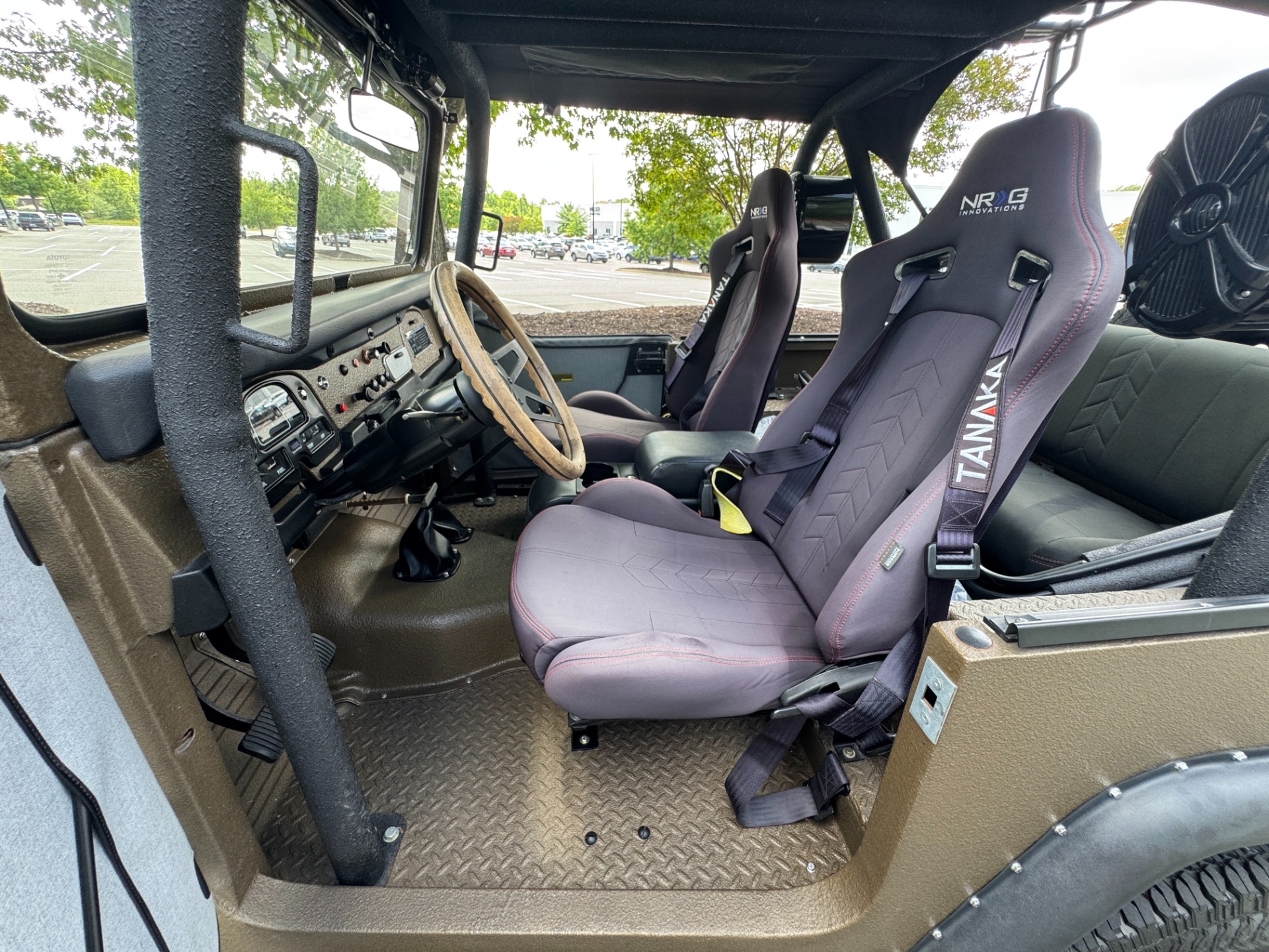Used 1974 Toyota FJ40 LAND CRUISER FRAME OFF RESTORATION / PRO BUILT 4SPD / PRO BUILT SUSPENSION / NRG SEATS / for sale $43,000 at Formula Imports in Charlotte NC 28227 29