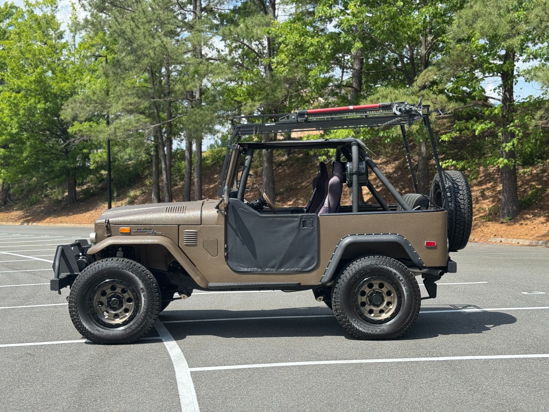 Used 1974 Toyota FJ40 LAND CRUISER FRAME OFF RESTORATION / PRO BUILT 4SPD / PRO BUILT SUSPENSION / NRG SEATS / for sale $43,000 at Formula Imports in Charlotte NC 28227 6