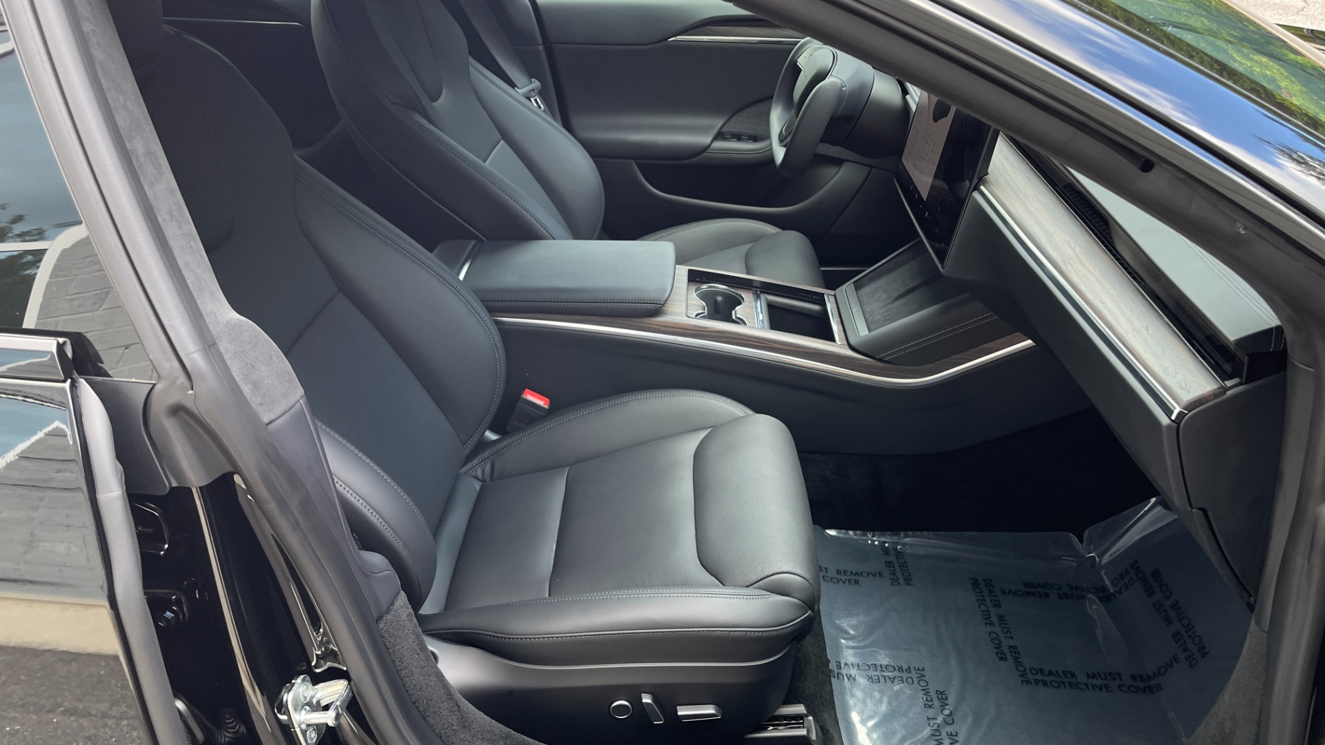 Used 2022 Tesla Model S ELECTRIC / FULL SELF DRIVING / 21IN WHEELS / MOBILE CHARGER / WALNUT TRIM for sale Sold at Formula Imports in Charlotte NC 28227 13
