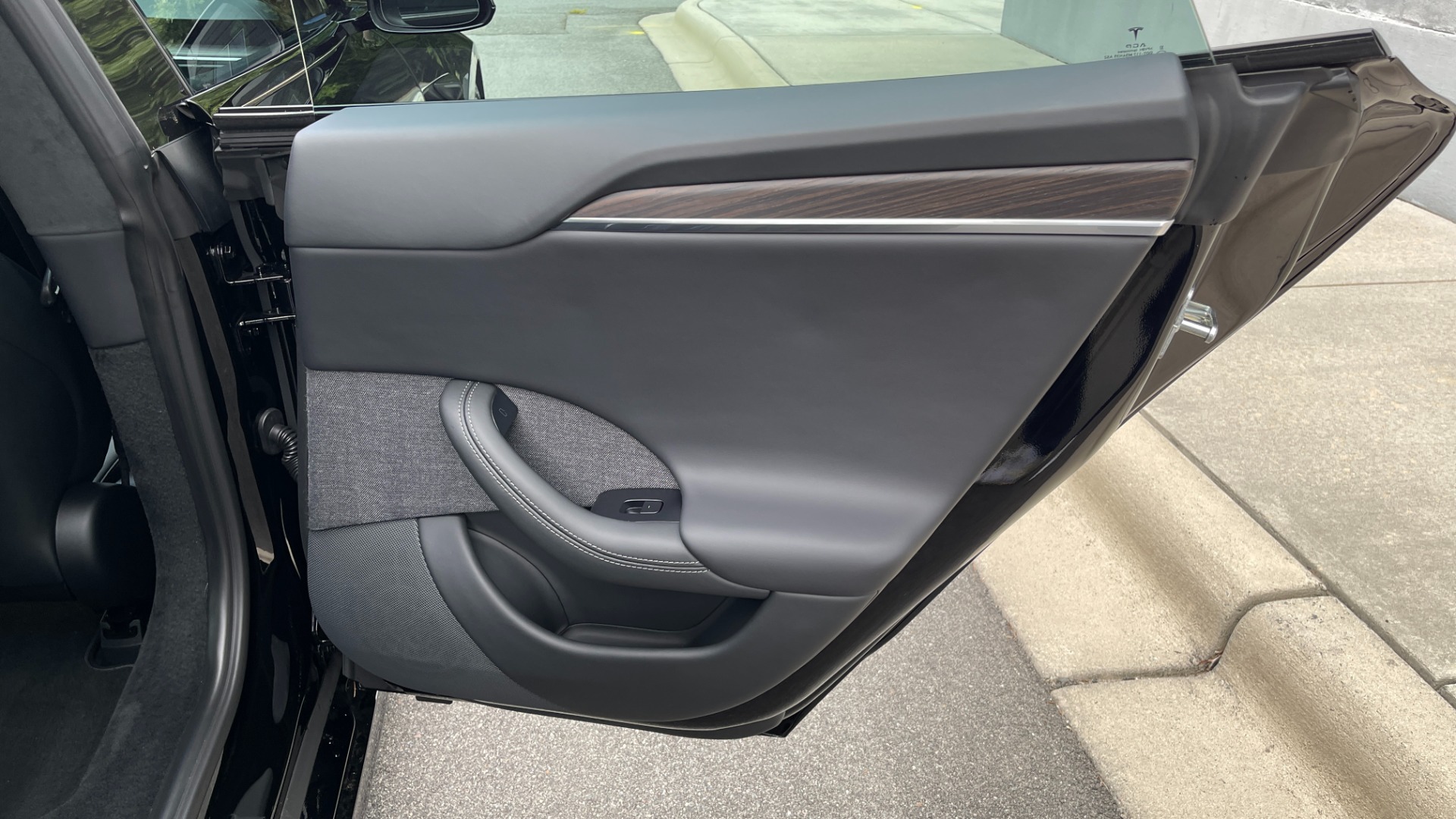 Used 2022 Tesla Model S ELECTRIC / FULL SELF DRIVING / 21IN WHEELS / MOBILE CHARGER / WALNUT TRIM for sale Call for price at Formula Imports in Charlotte NC 28227 19