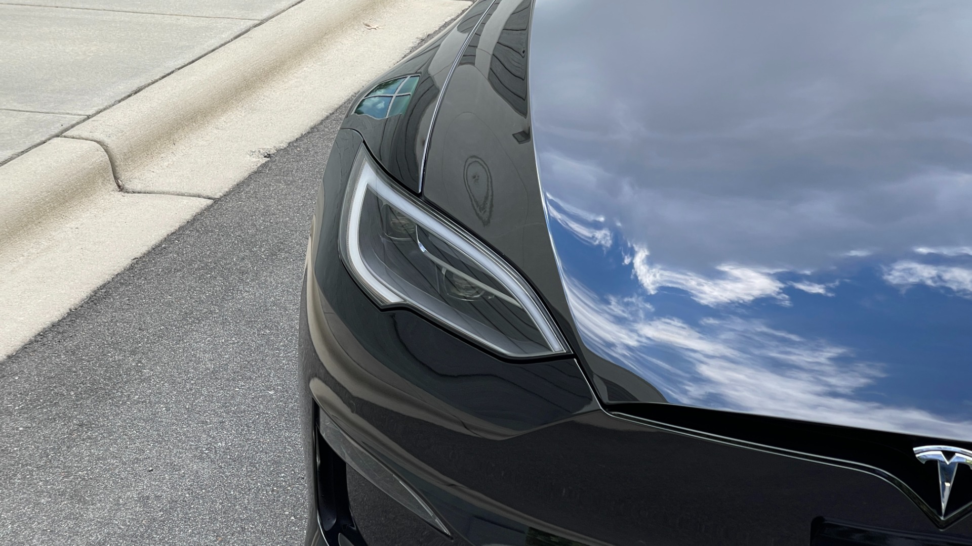 Used 2022 Tesla Model S ELECTRIC / FULL SELF DRIVING / 21IN WHEELS / MOBILE CHARGER / WALNUT TRIM for sale Sold at Formula Imports in Charlotte NC 28227 27