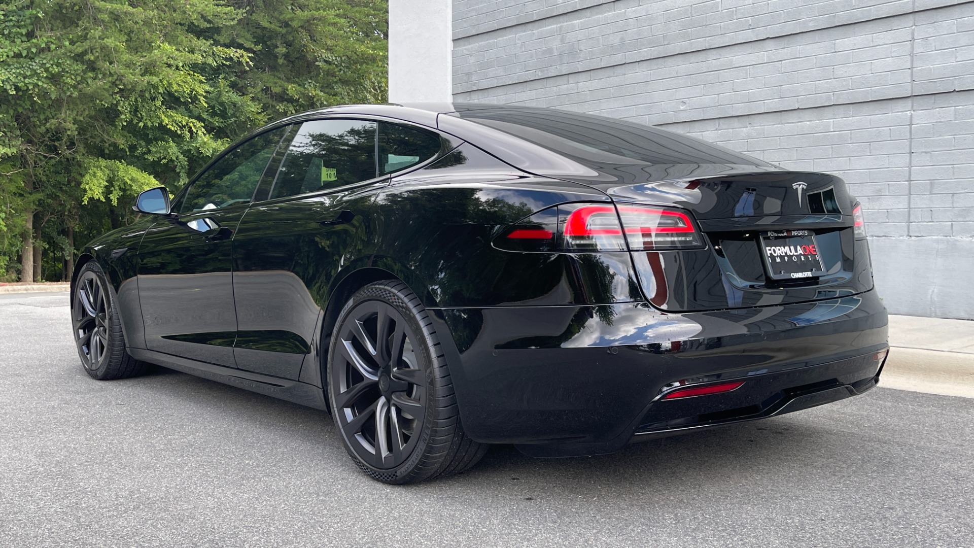 Used 2022 Tesla Model S ELECTRIC / FULL SELF DRIVING / 21IN WHEELS / MOBILE CHARGER / WALNUT TRIM for sale Sold at Formula Imports in Charlotte NC 28227 4