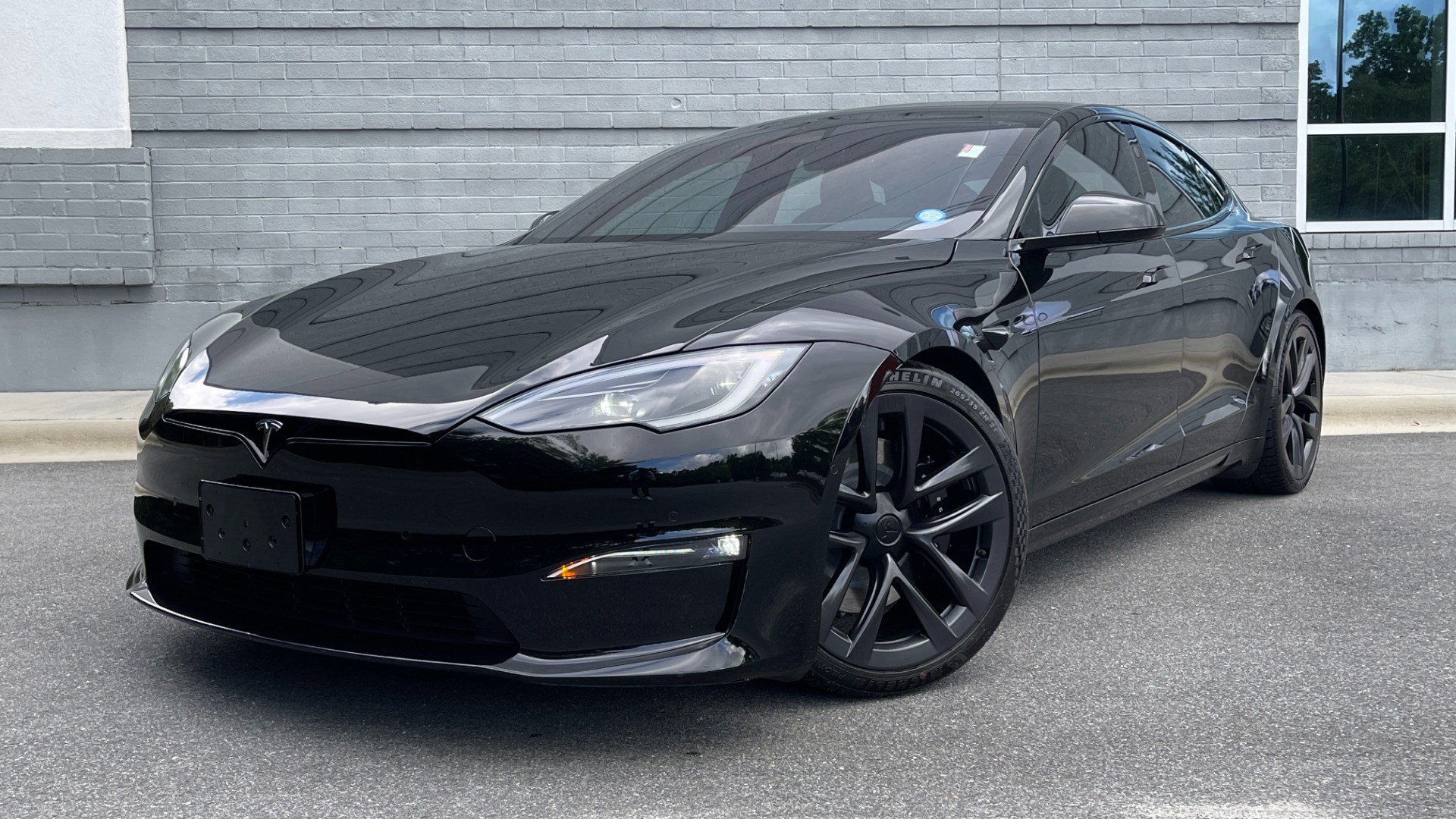 Used 2022 Tesla Model S ELECTRIC / FULL SELF DRIVING / 21IN WHEELS / MOBILE CHARGER / WALNUT TRIM for sale Call for price at Formula Imports in Charlotte NC 28227 1