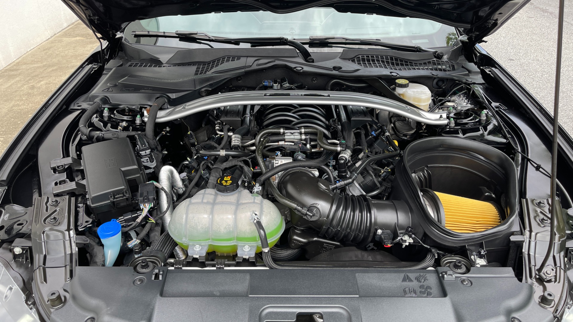 Used 2021 Ford Mustang MACH 1 / 10SPD / RECAROS / ELITE PACKAGE for sale $51,979 at Formula Imports in Charlotte NC 28227 26
