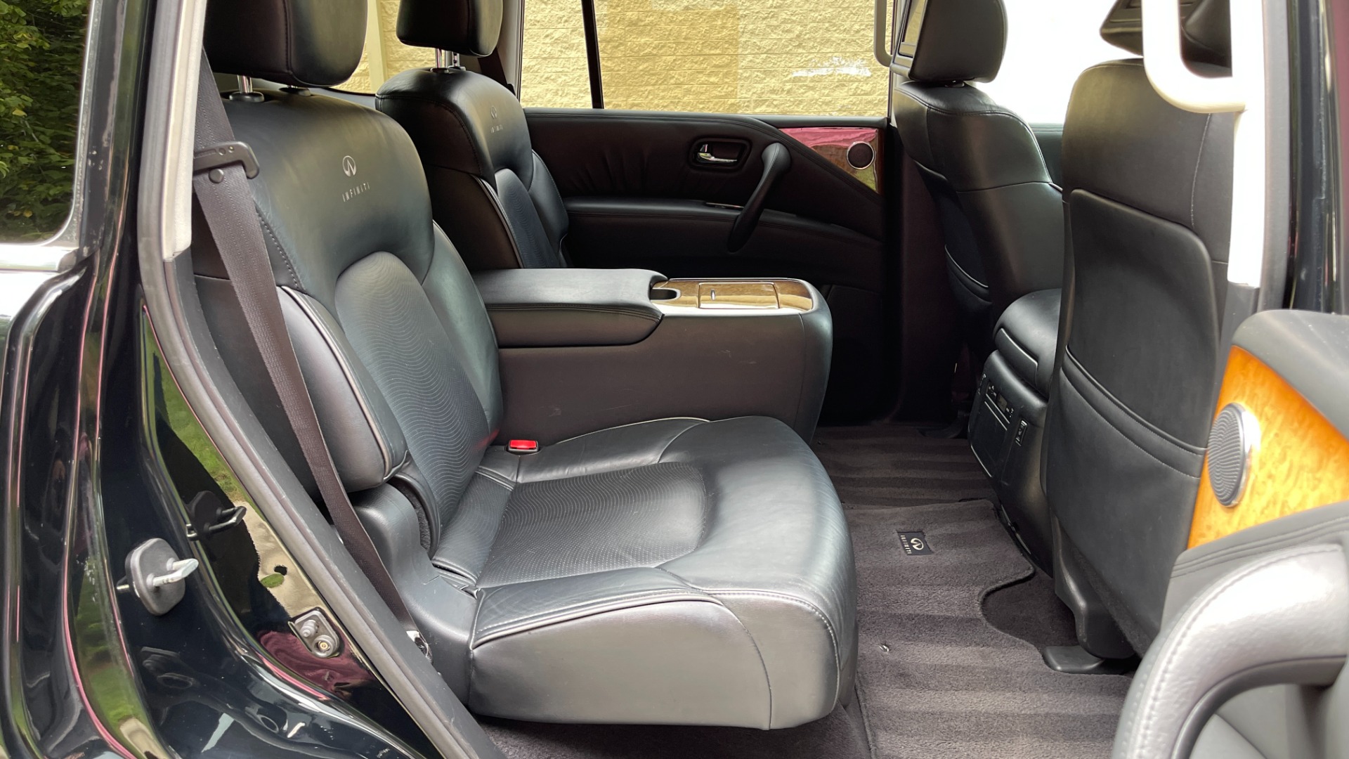 Used 2012 INFINITI QX56 7 PASSENGER / THEATER PACKAGE / HEATED SEATS / NAV / REARVIEW for sale Sold at Formula Imports in Charlotte NC 28227 13