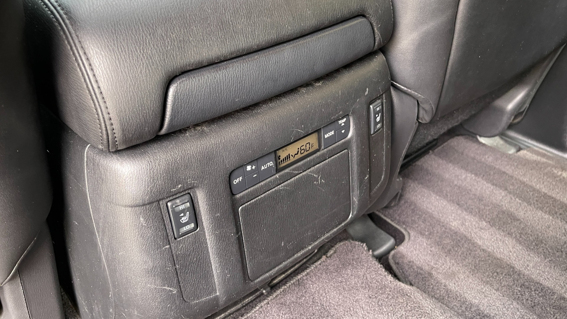 Used 2012 INFINITI QX56 7 PASSENGER / THEATER PACKAGE / HEATED SEATS / NAV / REARVIEW for sale Sold at Formula Imports in Charlotte NC 28227 37