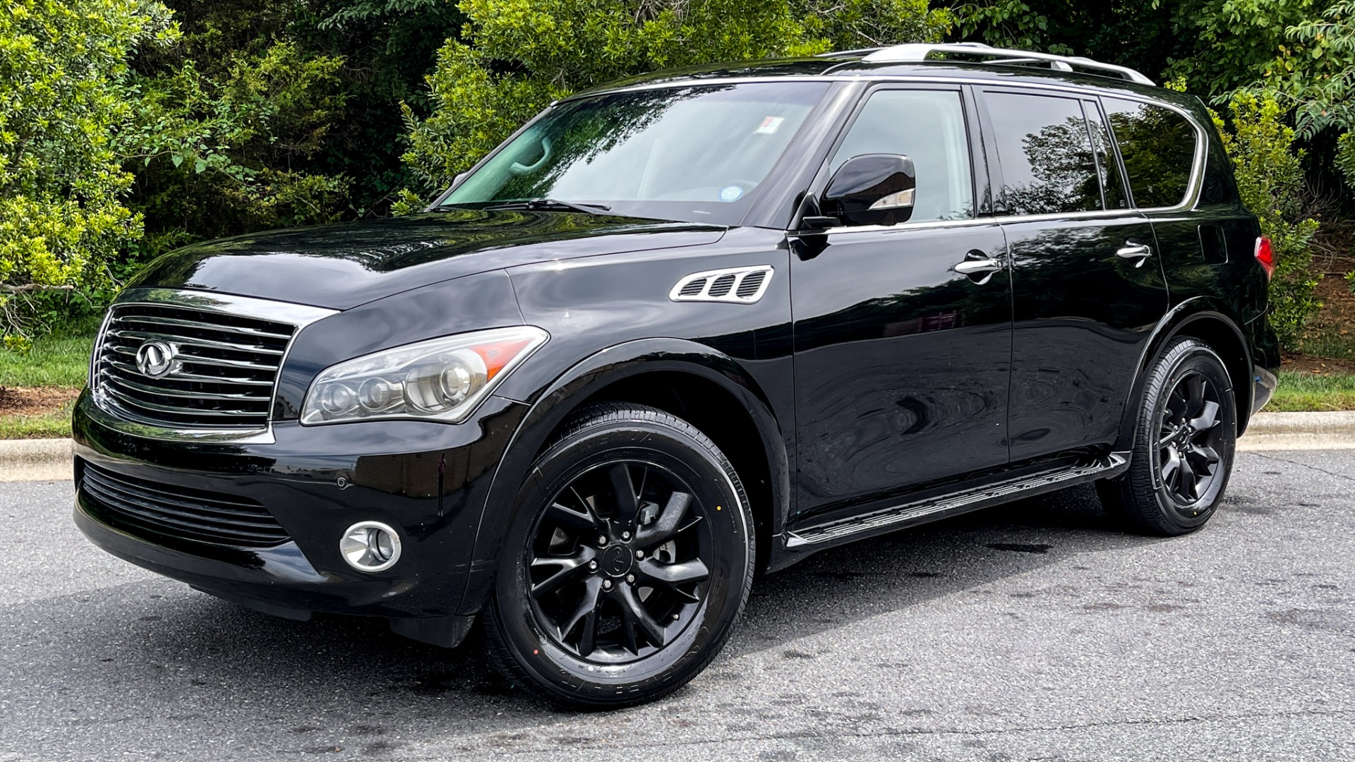 Used 2012 INFINITI QX56 7 PASSENGER / THEATER PACKAGE / HEATED SEATS / NAV / REARVIEW for sale Sold at Formula Imports in Charlotte NC 28227 1