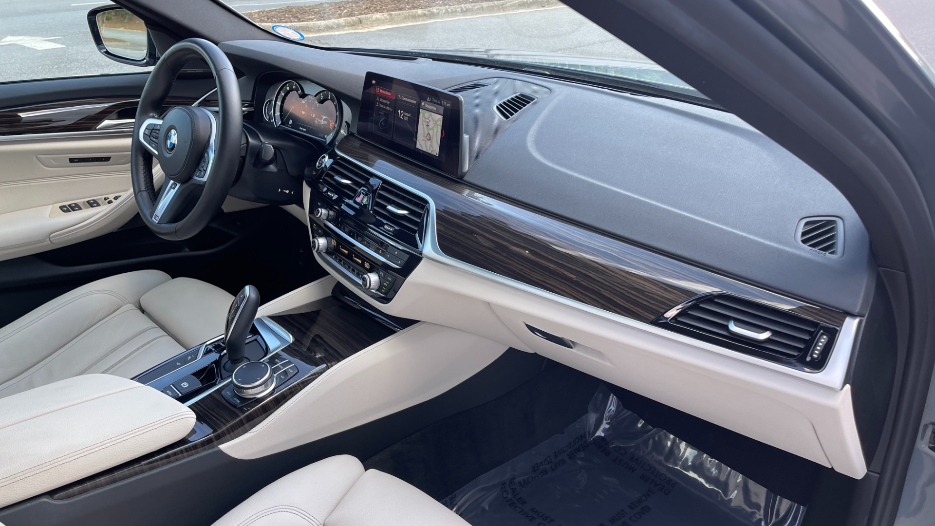 Used 2019 BMW 5 Series 540i xDrive / M SPORT PACKAGE / PREMIUM 2 PACKAGE / HARMAN KARDON SOUND / H for sale Sold at Formula Imports in Charlotte NC 28227 14