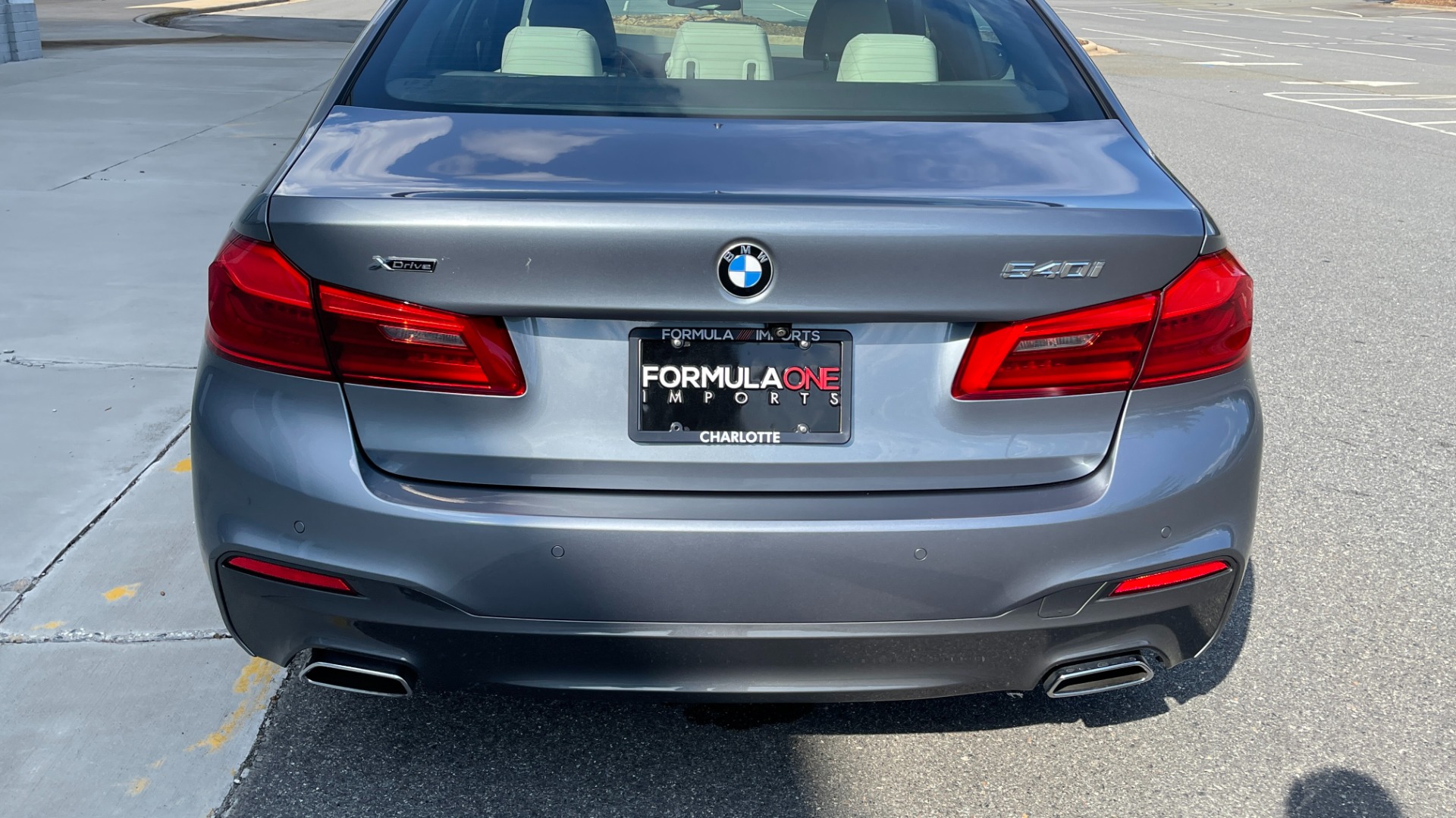 Used 2019 BMW 5 Series 540i xDrive / M SPORT PACKAGE / PREMIUM 2 PACKAGE / HARMAN KARDON SOUND / H for sale Sold at Formula Imports in Charlotte NC 28227 33