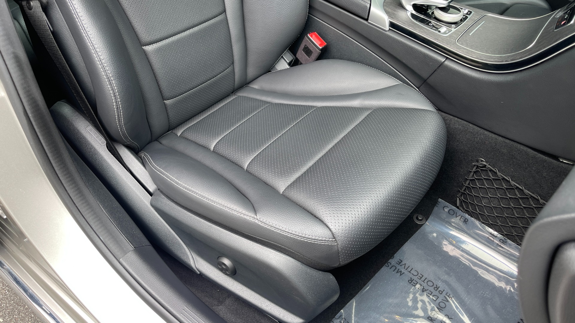 Used 2019 Mercedes-Benz C-Class C 300 / BURMESTER SOUND / PANORAMIC ROOF / WIRELESS CHARING for sale $33,995 at Formula Imports in Charlotte NC 28227 18